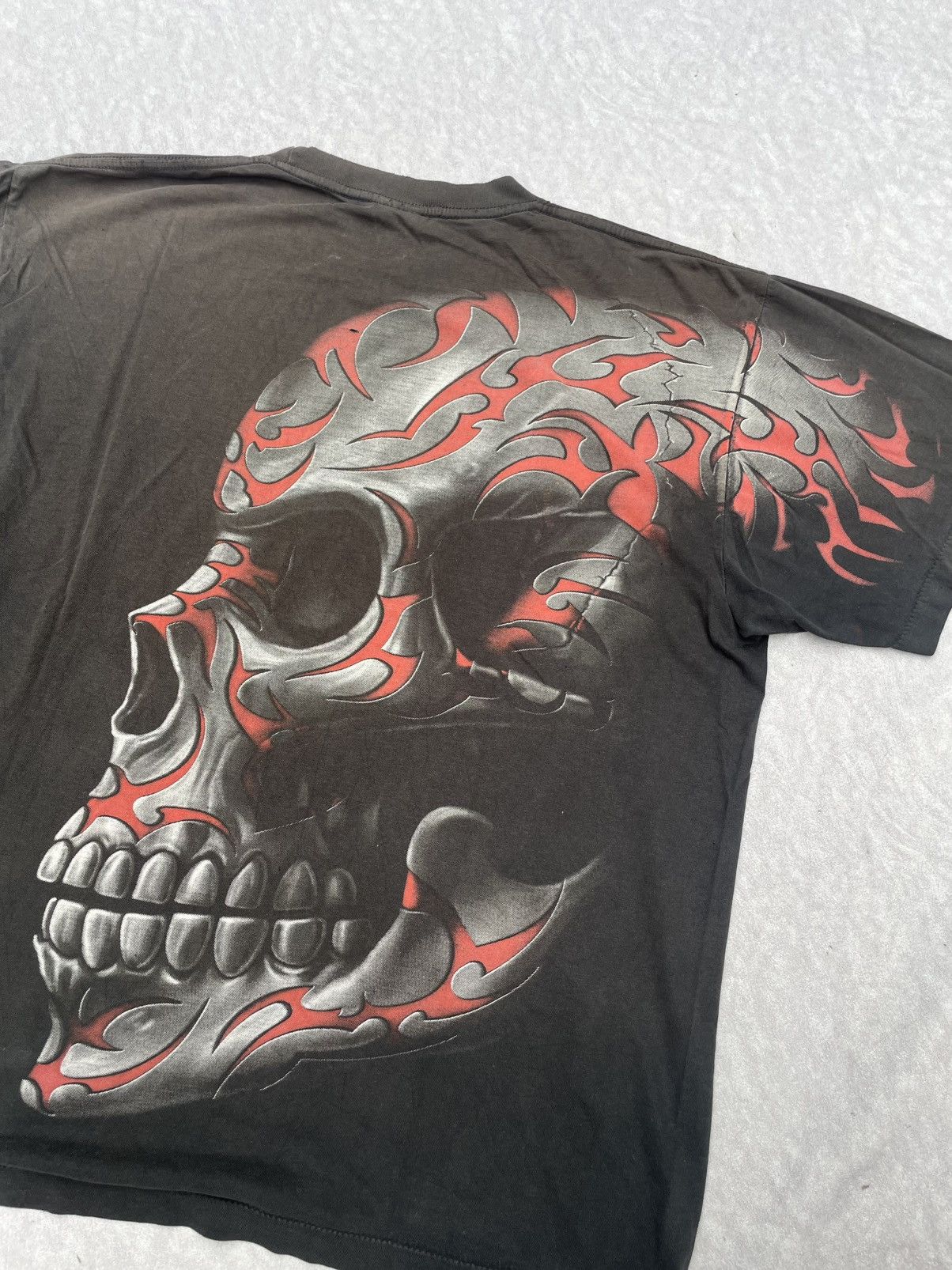 Vintage Vintage Y2K The Roxx Faded Skull Tee Size US XL / EU 56 / 4 - 5 Thumbnail