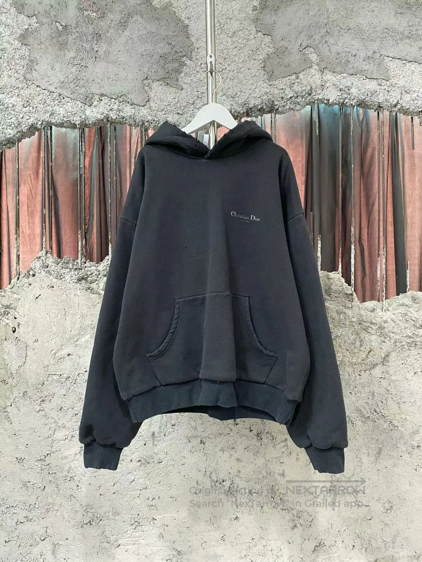 Dior Dior Distressed Logo Hoodie in Size Large. Size US L / EU 52-54 / 3 - 1 Thumbnail
