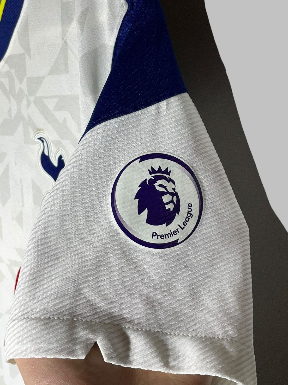 Nike #10 Hary Kane Tottenham Hotspur Nike 2018/19 Jersey Size US L / EU 52-54 / 3 - 8 Thumbnail
