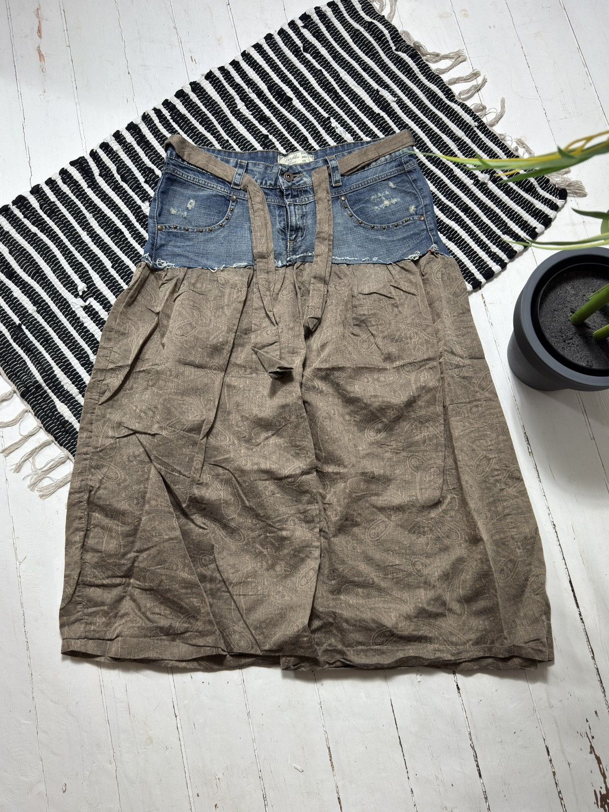 Bershka AVANT GARDE PATCHWORK DENIM & LINEN MAXI SKIRT Size 32" / US 10 / IT 46 - 5 Thumbnail