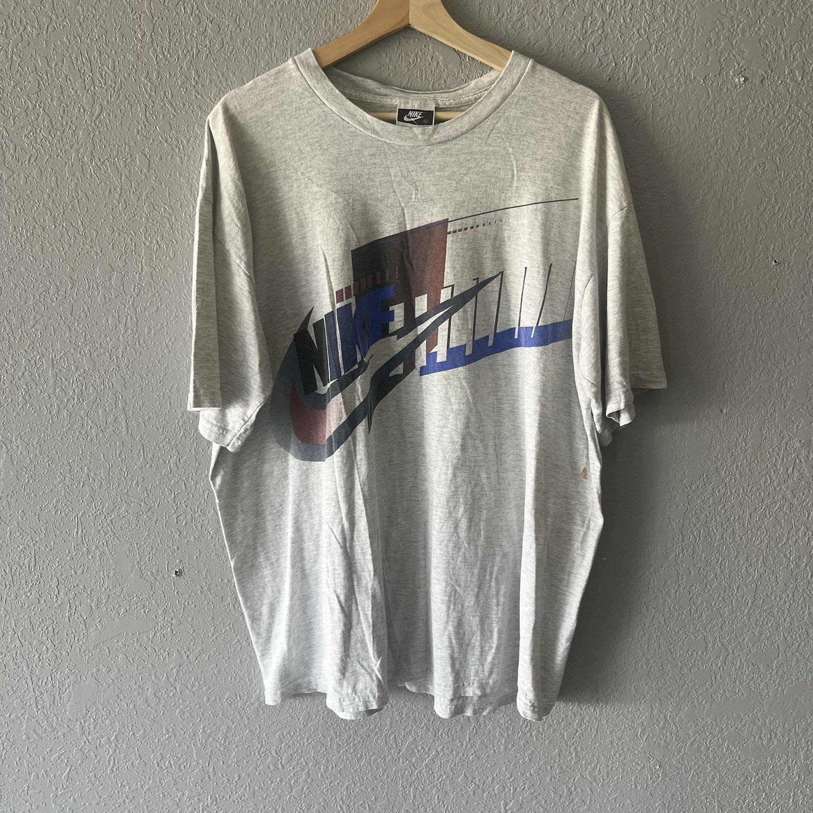 Nike Vintage 90’s Nike Swoosh Tshirt Men’s XL Gray Sportswear Mad Size US XL / EU 56 / 4 - 1 Thumbnail