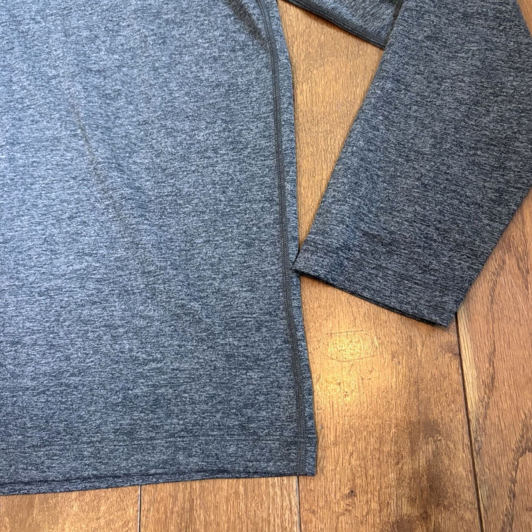Lululemon Mens Lululemon Gray 1/2 Zip Pullover Shirt sz Large Size US L / EU 52-54 / 3 - 6 Thumbnail