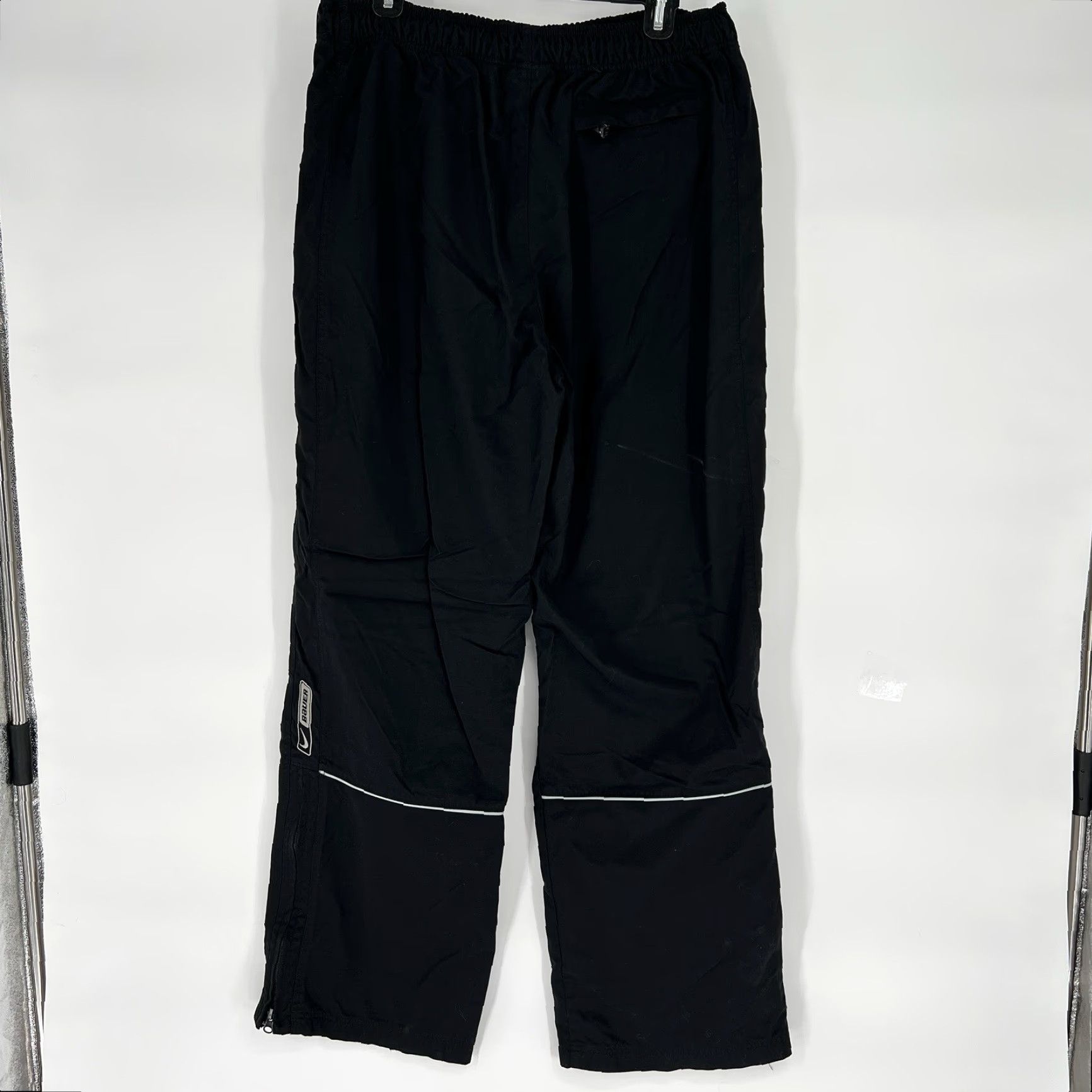 Nike VINTAGE Nike Bauer Hockey Pants Mens L Black Zip Leg Track Pants Wide-Leg Mens Sports Activewear Size US 33 - 4 Thumbnail