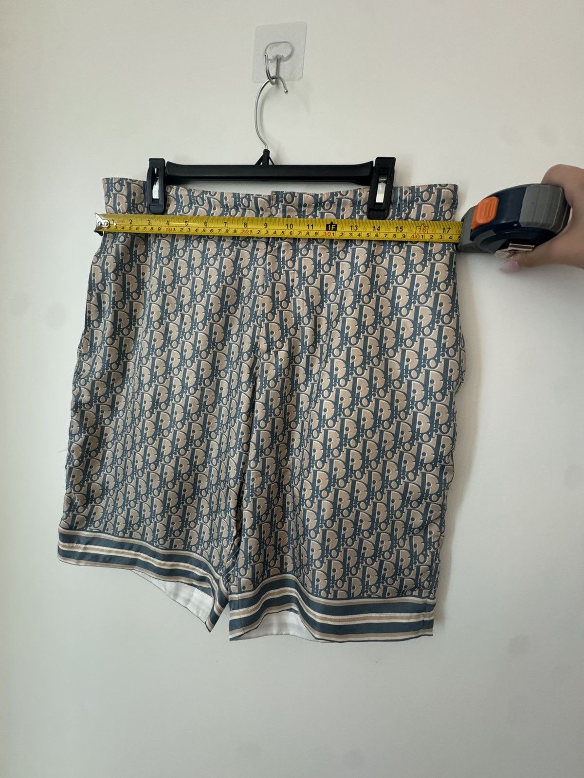 Dior Dior Oblique Silk Shorts Tan/Blue Size US 32 / EU 48 - 6 Thumbnail