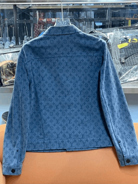 Louis Vuitton Louis Vuitton Monogram Jacquard Denim Jacket Size US M / EU 48-50 / 2 - 2 Thumbnail