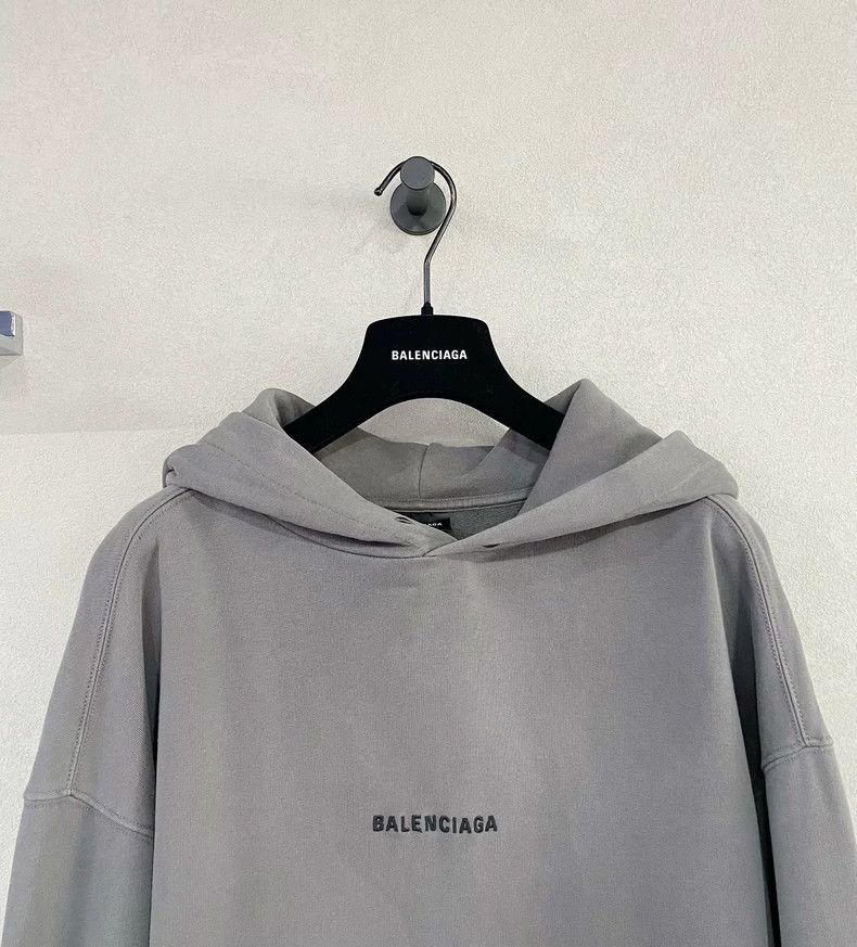 Balenciaga Balenciaga Grey sweater Size US S / EU 44-46 / 1 - 3 Thumbnail