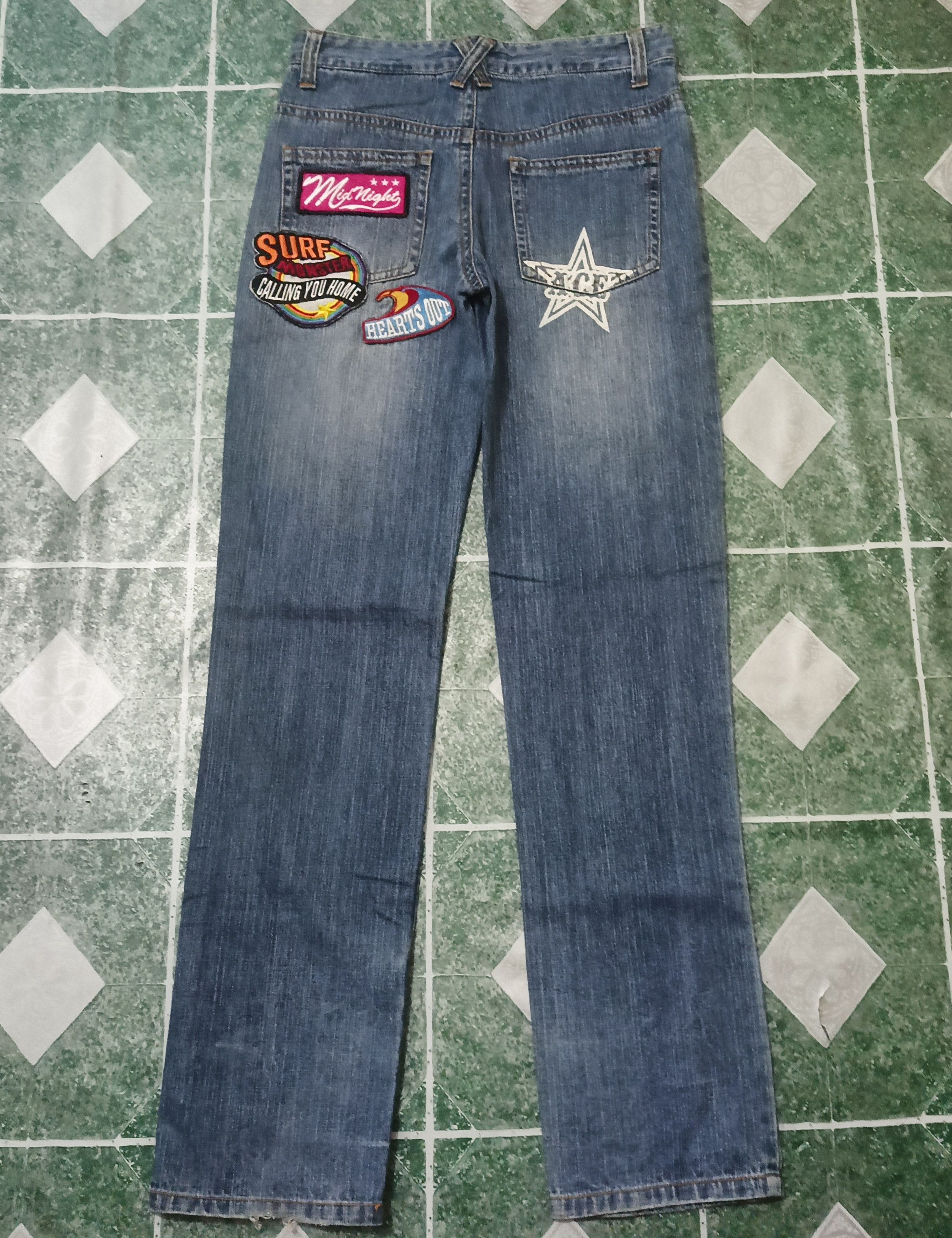 In The Attic 90s In the attic jeans rare patches code No 8370 A Size US 31 - 9 Thumbnail