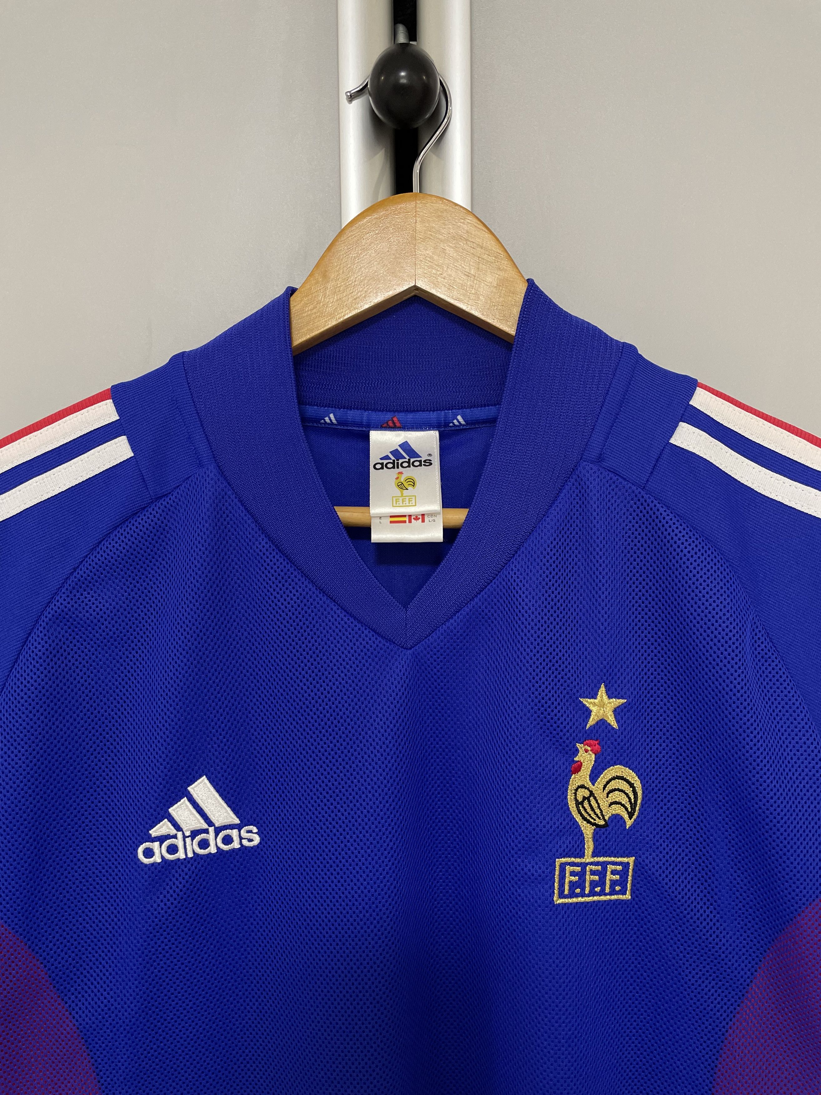 Adidas ADIDAS 2002 France #10 ZIDANE Jersey Soccer Football FFF Size US L / EU 52-54 / 3 - 8 Thumbnail