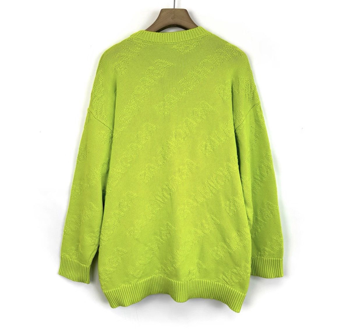 Balenciaga Balenciaga Fluorescent Yellow All Over Logo Knit Sweater K12 Size XS / US 0-2 / IT 36-38 - 2 Thumbnail