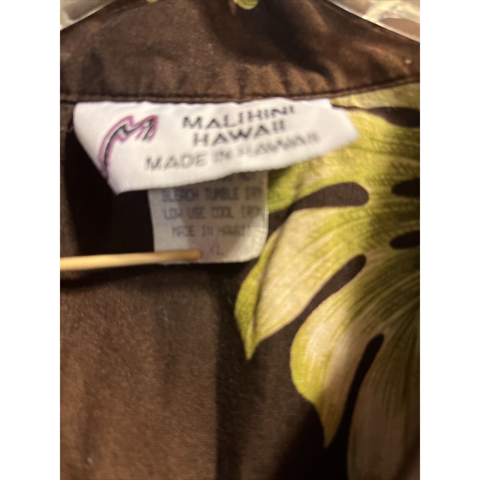 Other Malihini Men's XL Brown Floral Button Cotton Hawaiian Shirt Size US XL / EU 56 / 4 - 5 Thumbnail