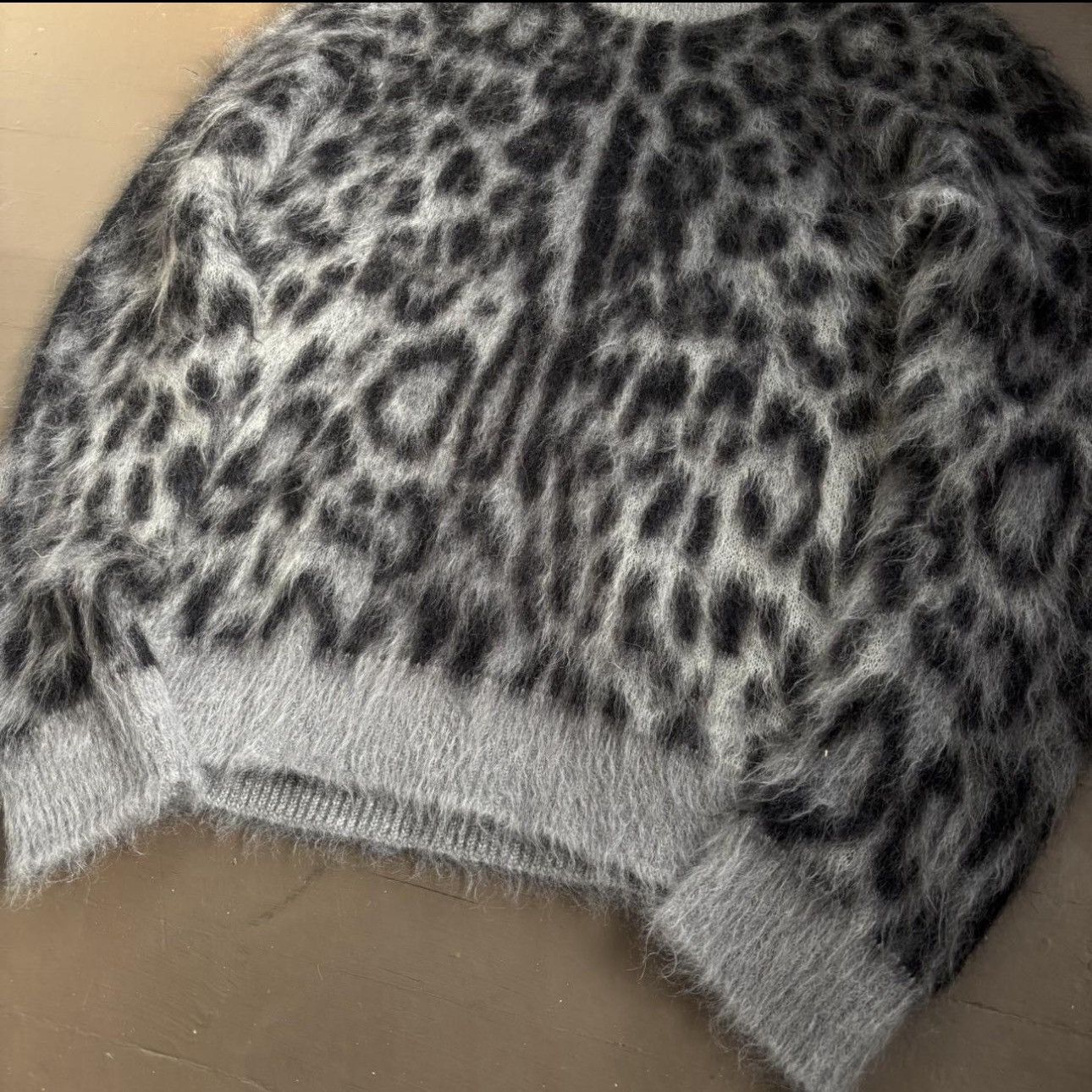 Dolce & Gabbana Dolce & Gabbana leopard print mohair sweater Size US XL / EU 56 / 4 - 2 Thumbnail