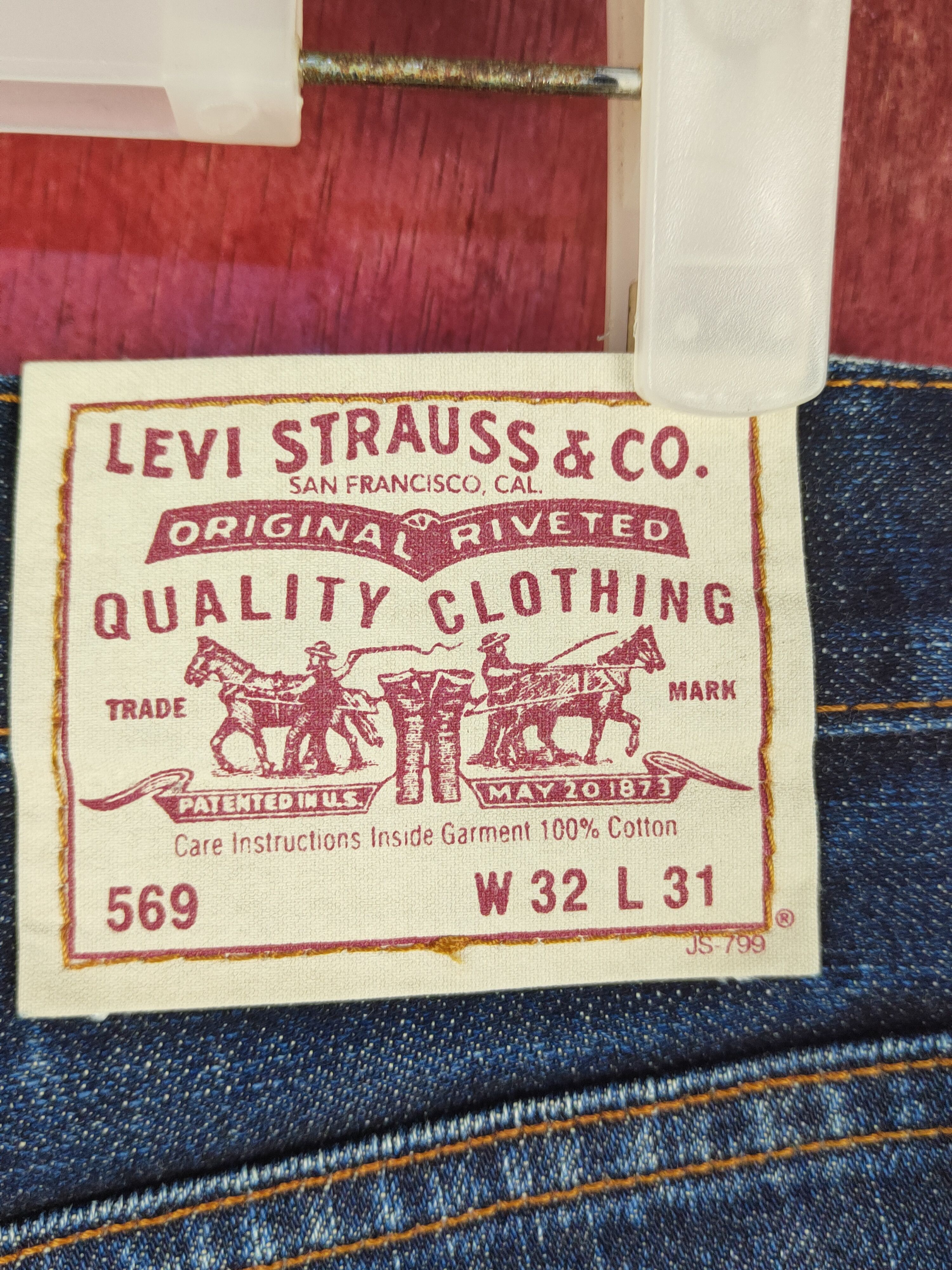 Levi's Levi's Dark Blue Distressed Ripped Jeans #S1882 Size US 31 - 8 Thumbnail