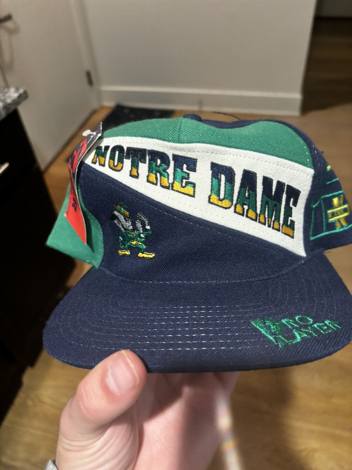 Pro Player Vintage 90s Notre Dame Fighting Irish Pro Player Hat Size ONE SIZE - 1 Thumbnail