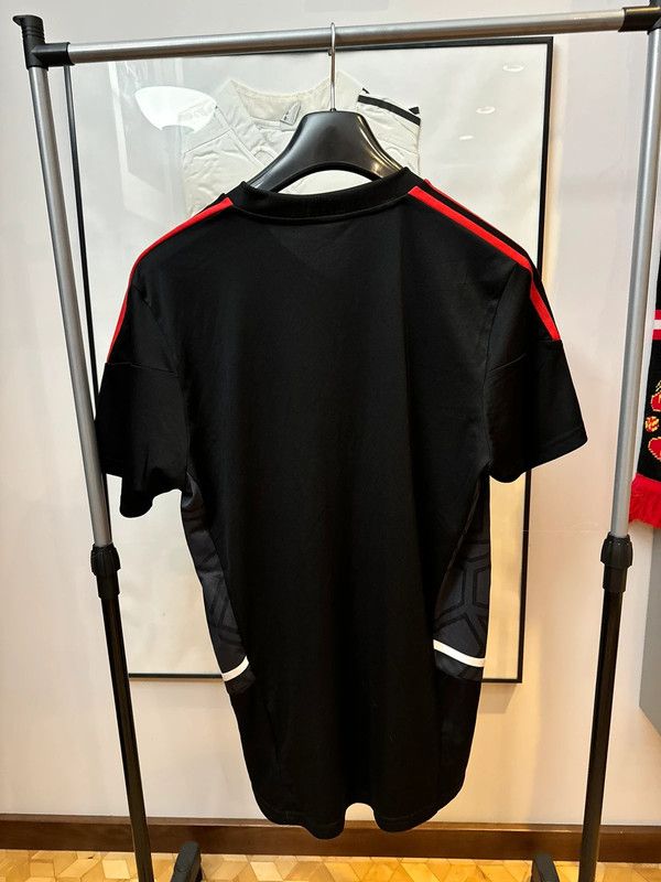 Adidas Adidas Manchester United MUFC 2022-23 Prematch Jersey L Size US L / EU 52-54 / 3 - 2 Thumbnail