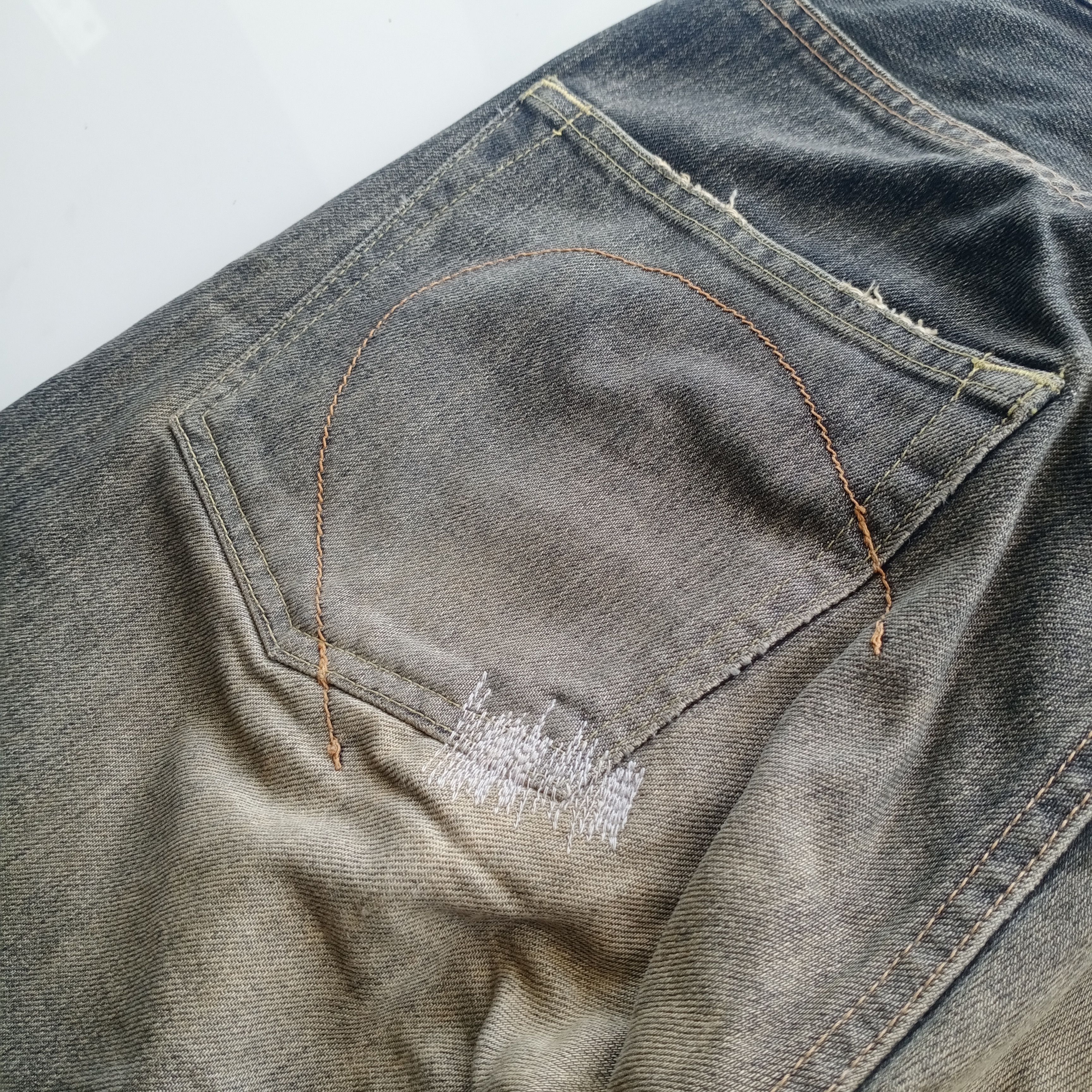 Devilock Devilock Hardcore Disstressed Jeans Japan Denim Size US 31 - 12 Thumbnail