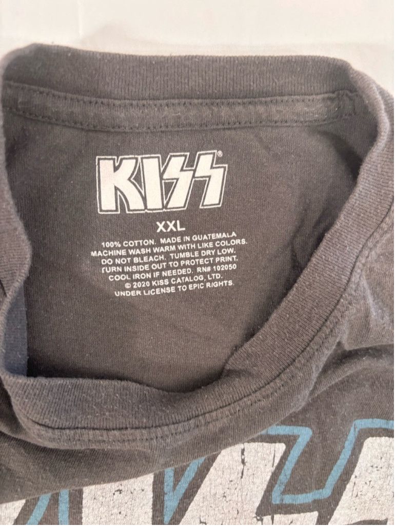 KISS Men's KISS Band T-shirt XXL Gray Size US XXL / EU 58 / 5 - 7 Thumbnail