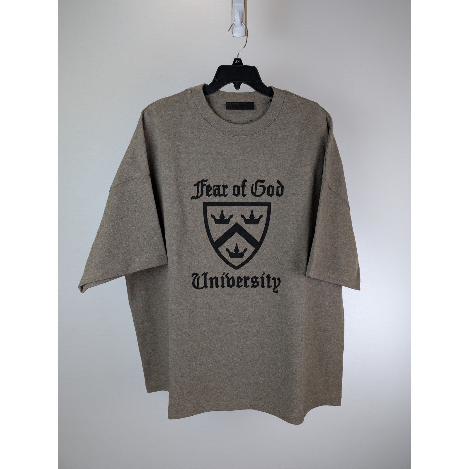 Fear of God o1rshd1 Essentials University T-shirt in Heather Grey Size US XL / EU 56 / 4 - 8 Thumbnail