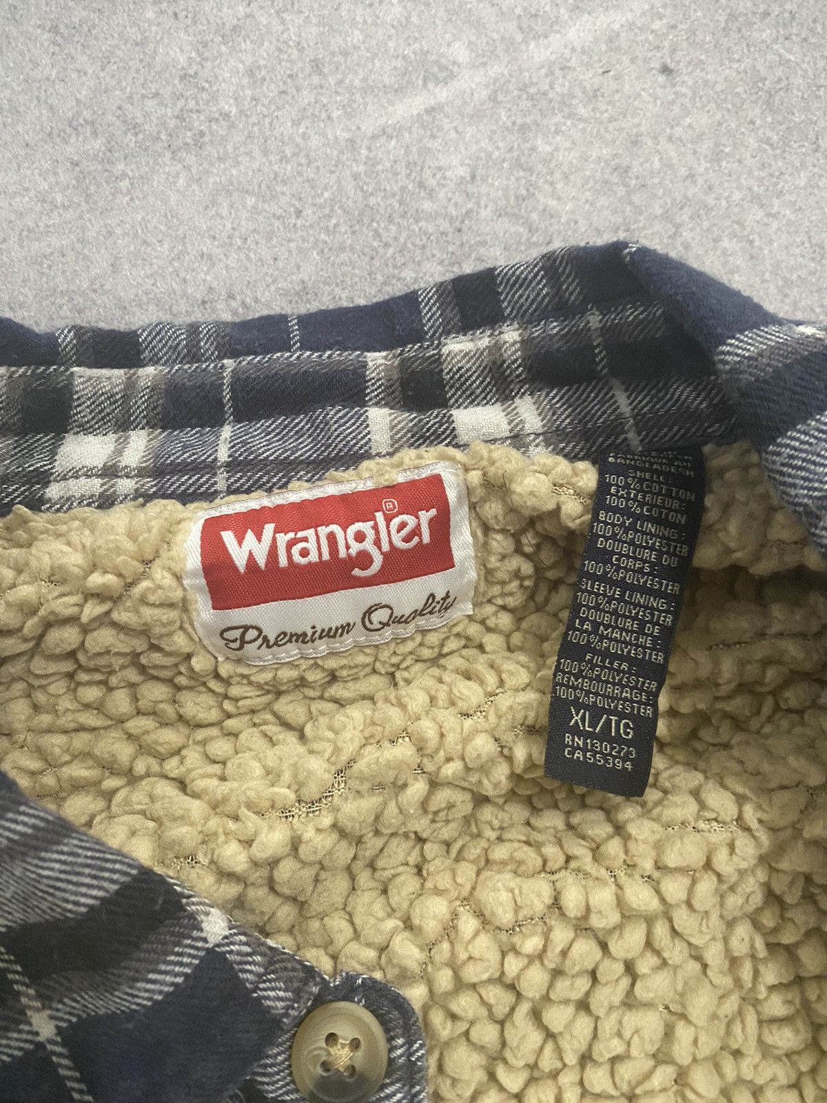 Vintage × Wrangler Vintage Wrangler Flannel Lined Blue Plaid Buttons Up Shirt Size US XL / EU 56 / 4 - 5 Thumbnail