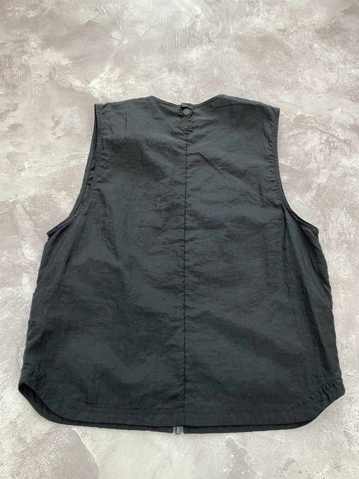 Nike Vintage Nike Air Max Tech Pack Nylon Cargo Vest Size US S / EU 44-46 / 1 - 7 Thumbnail
