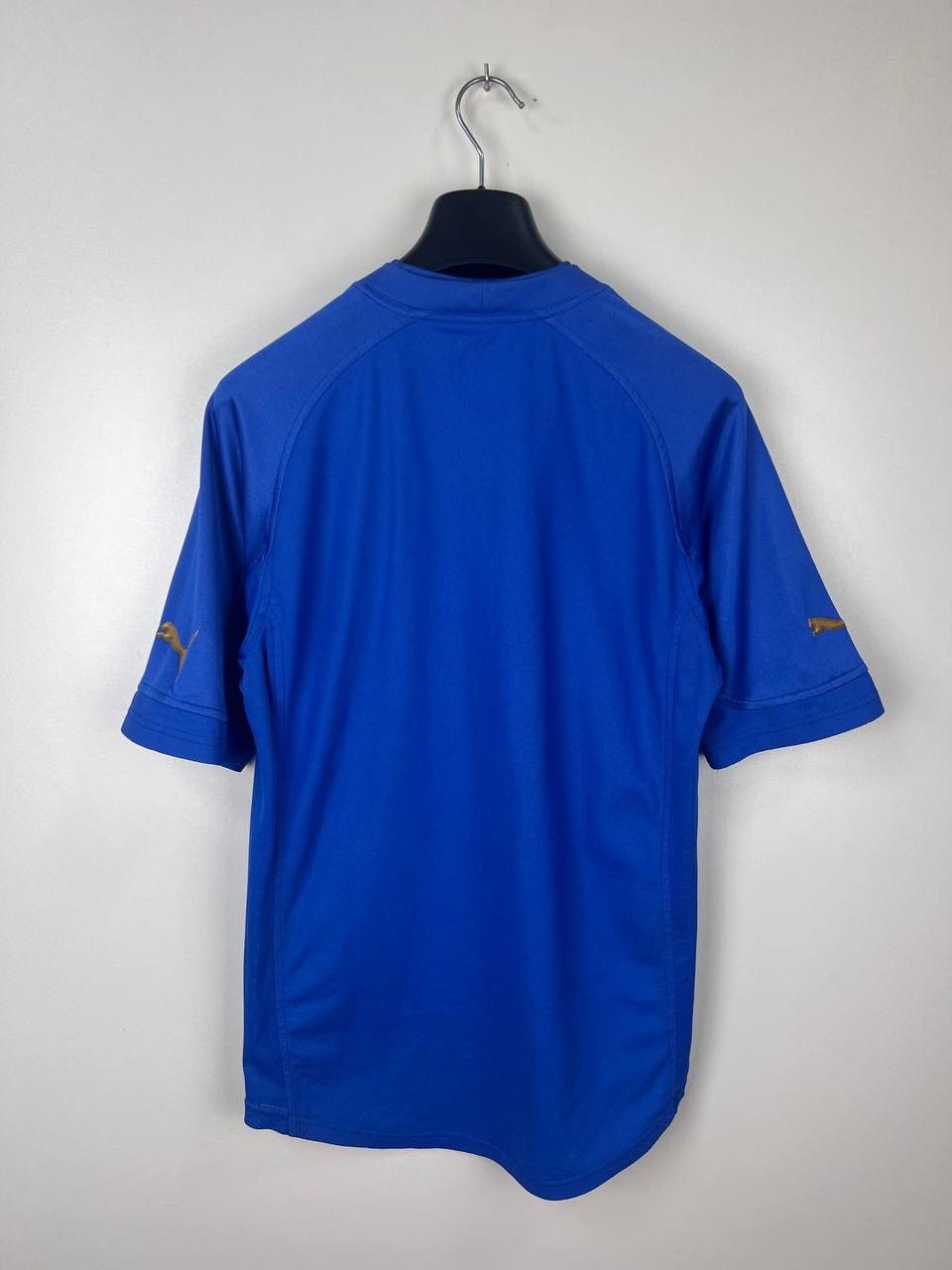 Other Italy Puma 2004 home jersey size M Size US M / EU 48-50 / 2 - 2 Thumbnail