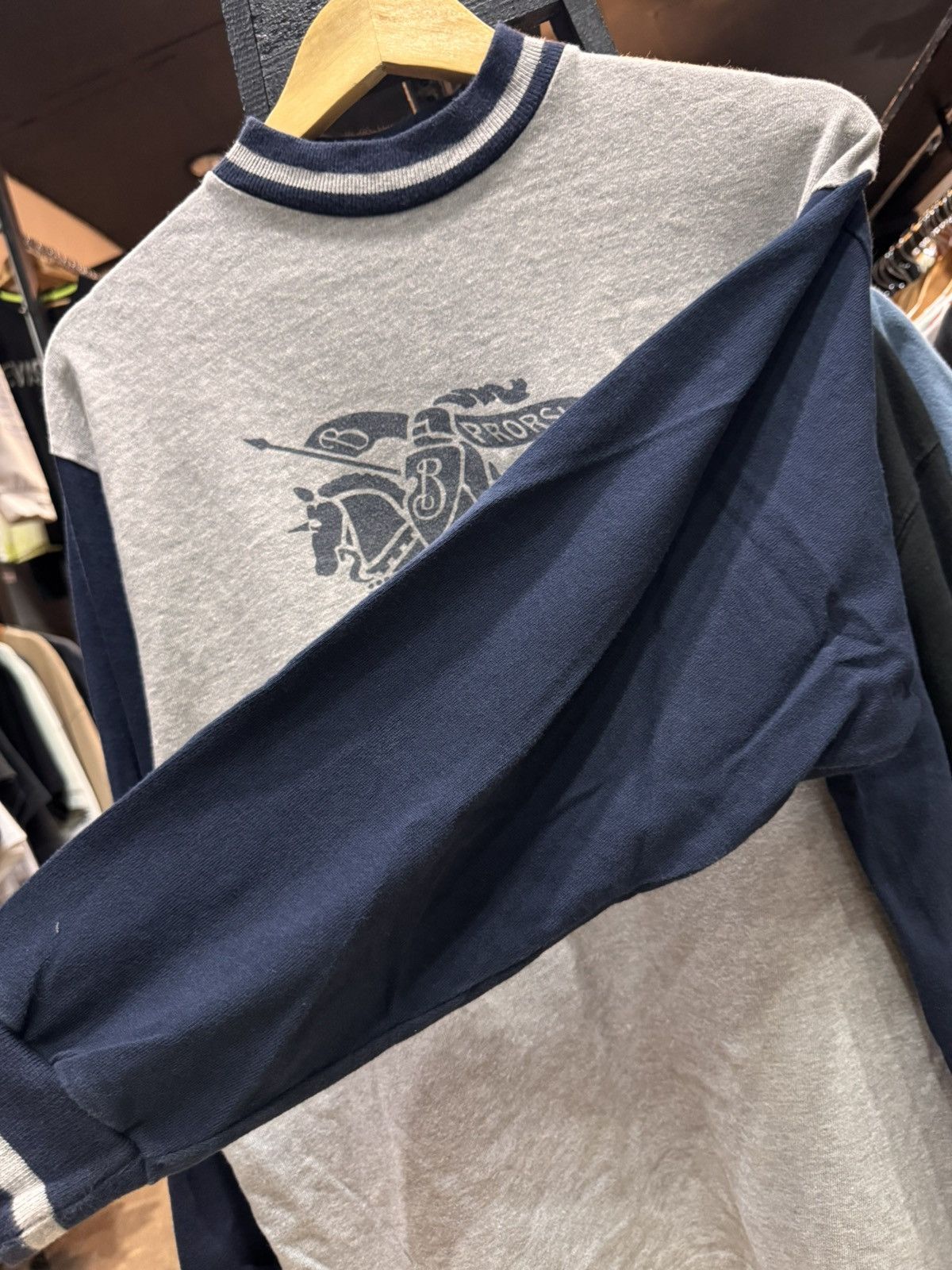 Burberry Prorsum 80s Burberrys USA Prorsum Knight Raglan Sweatshirt Grey Navy Size US M / EU 48-50 / 2 - 7 Thumbnail