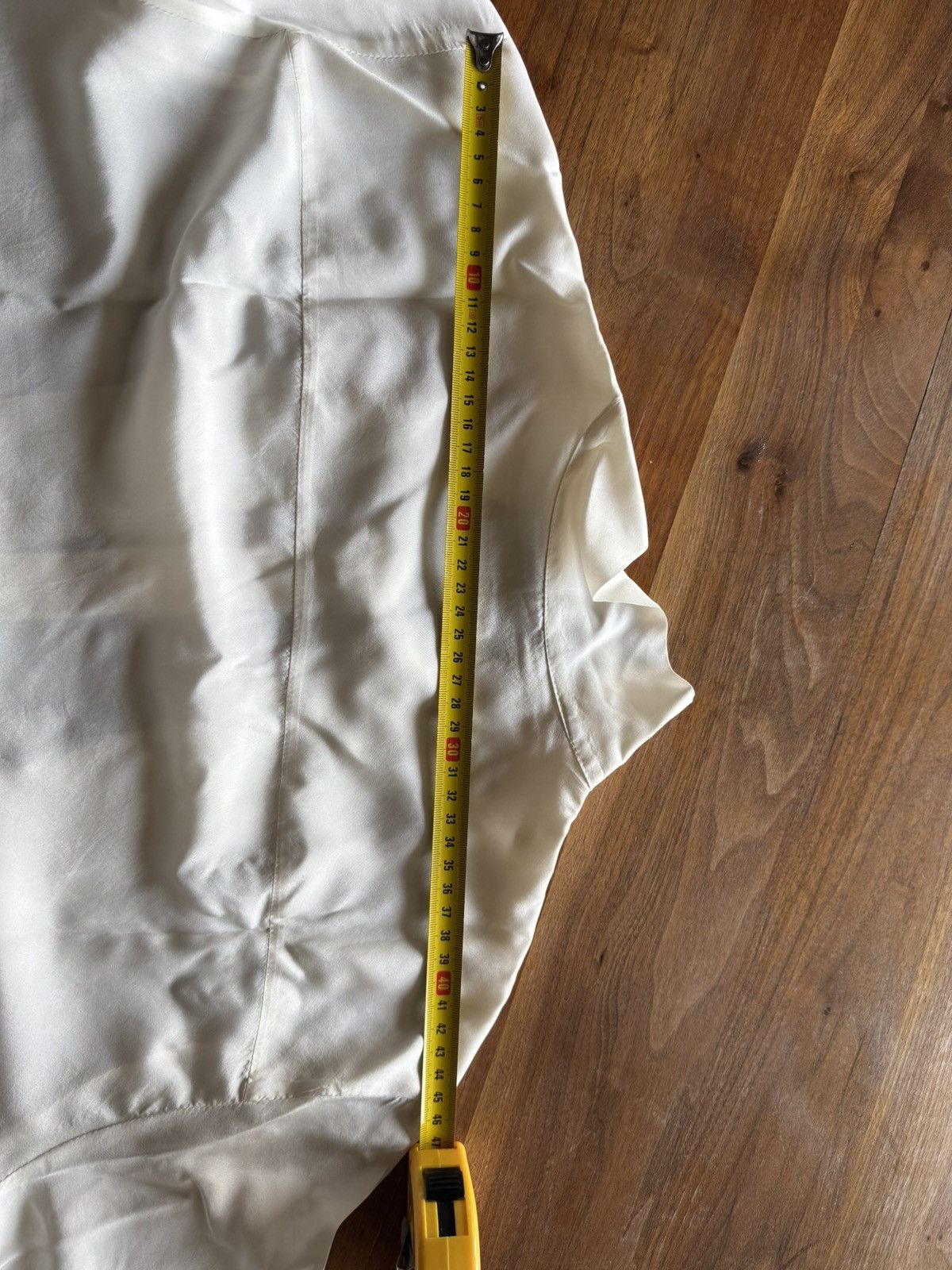 Valentino silk.shirt with scarf detail at the neck collar size40 Size US M / EU 48-50 / 2 - 20 Thumbnail