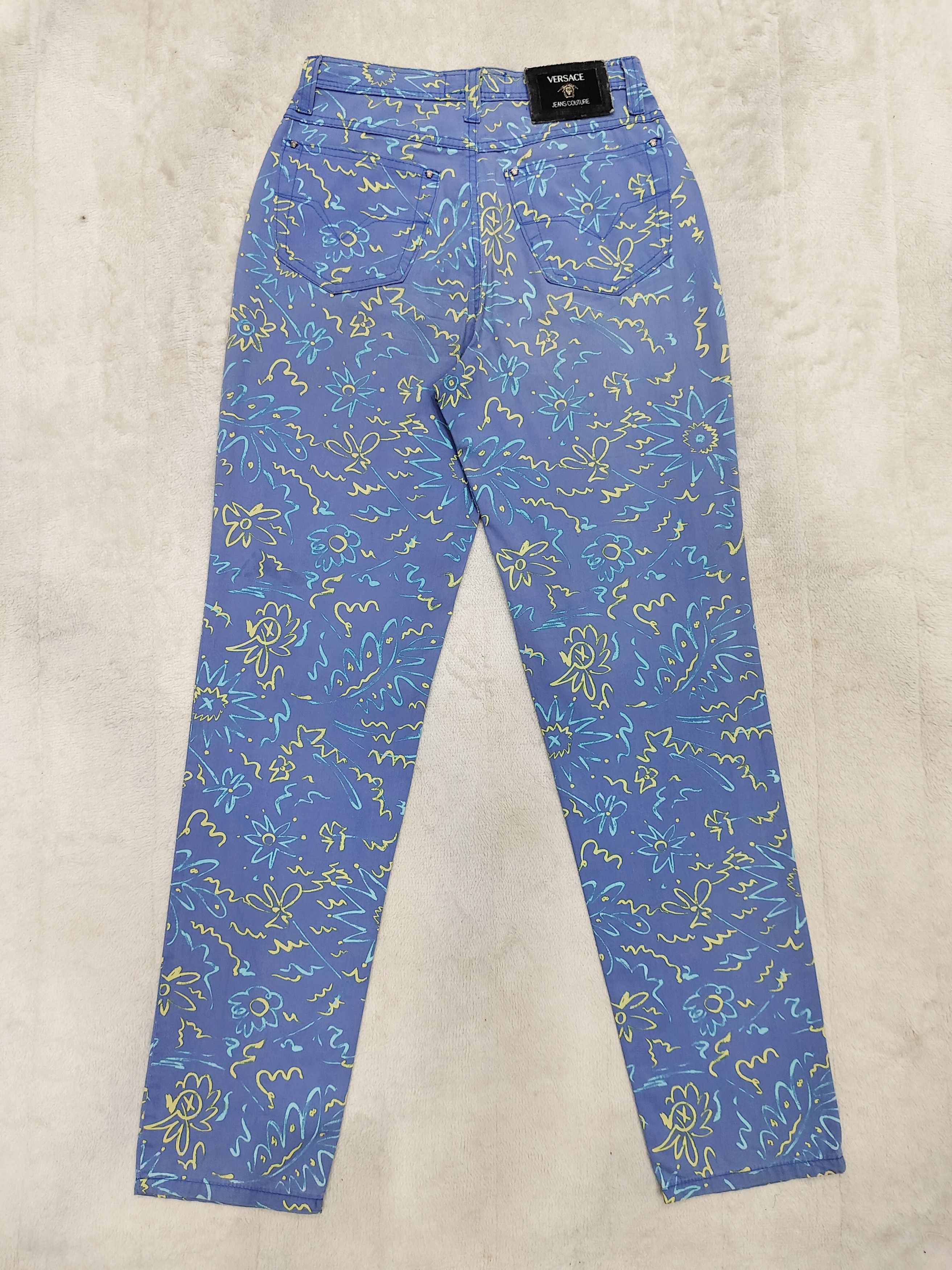 Versace Jeans Couture 90s Versace JC 🇮🇹 Y2k All-Over Scribble Floral Print Pants Size 28" / US 6 / IT 42 - 4 Thumbnail