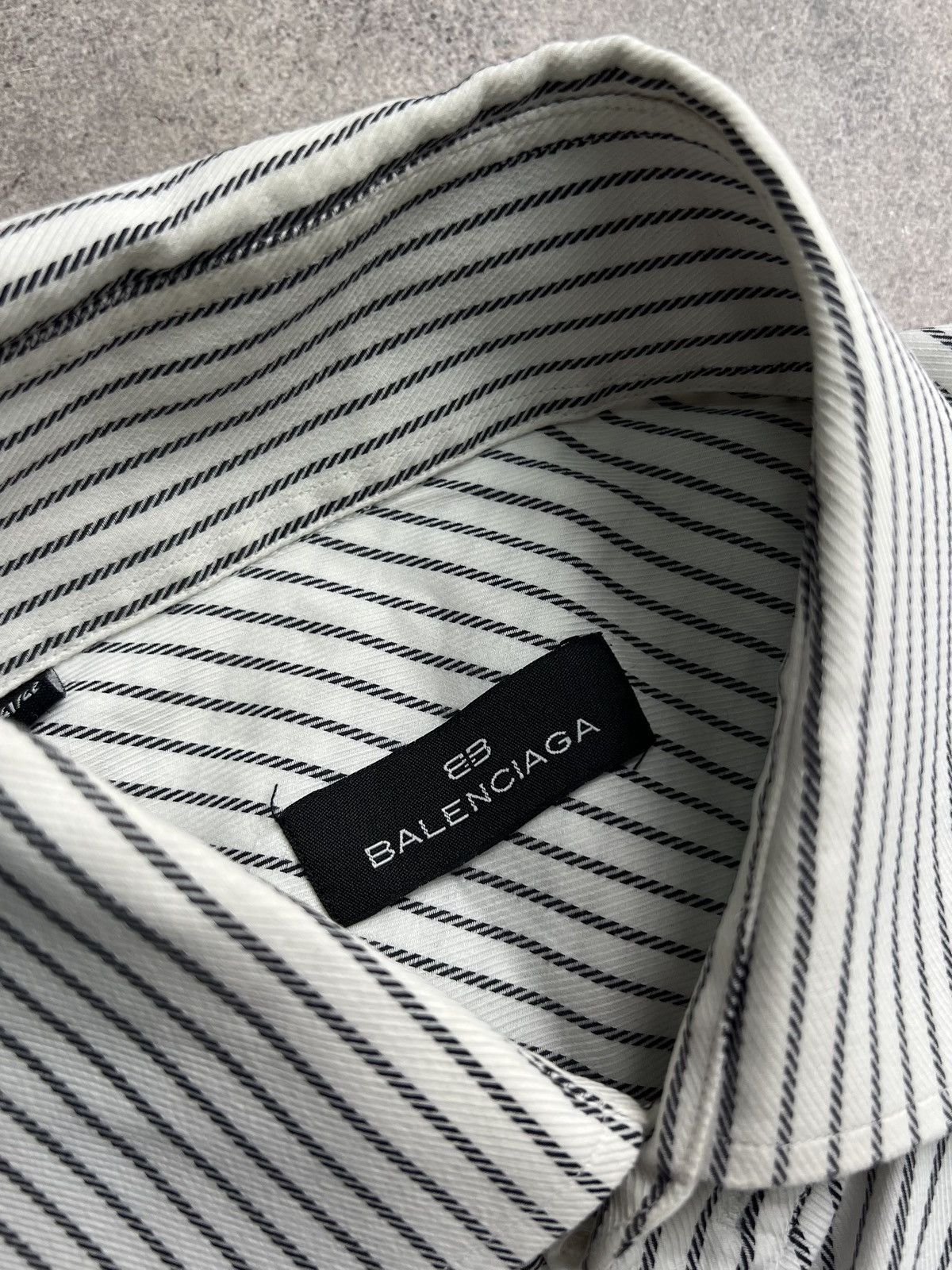 Balenciaga Balenciaga 90s striped shirt Size US L / EU 52-54 / 3 - 7 Thumbnail