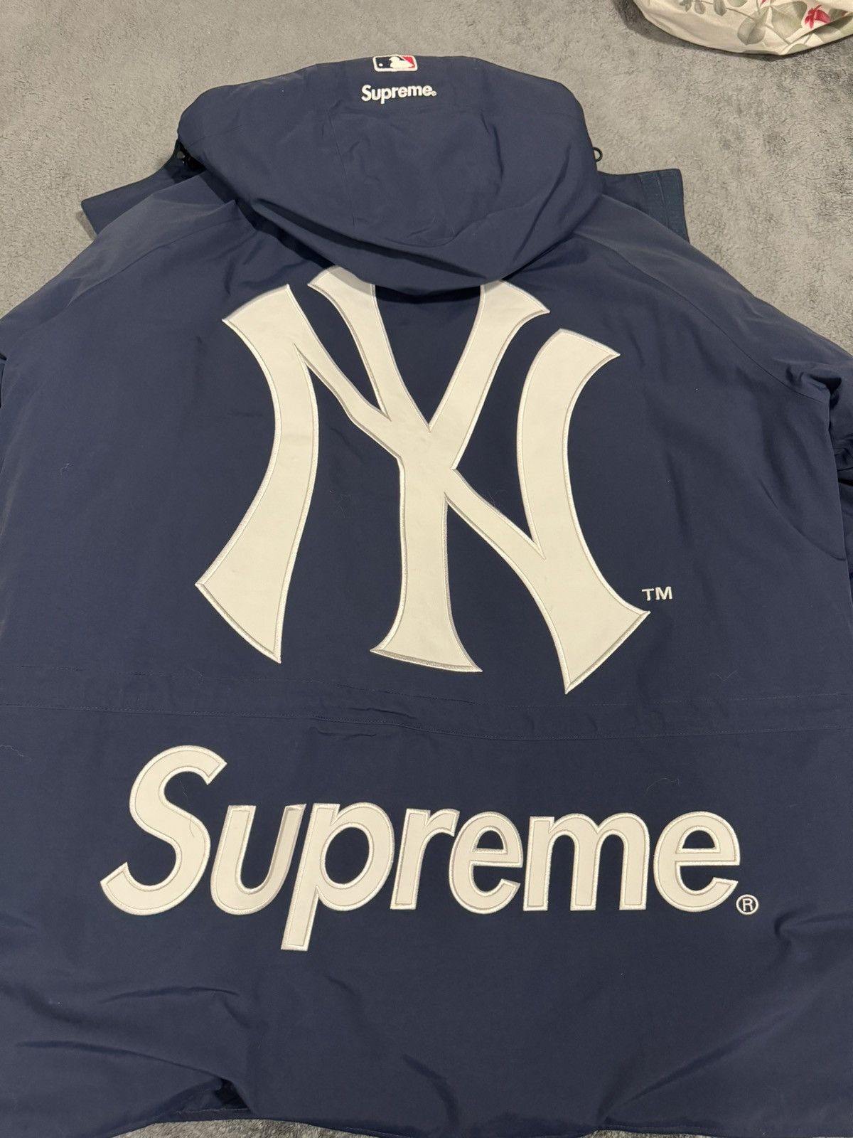 Supreme Supreme Yankees 700-Fill Gore-Tex Down Jacket | Grailed