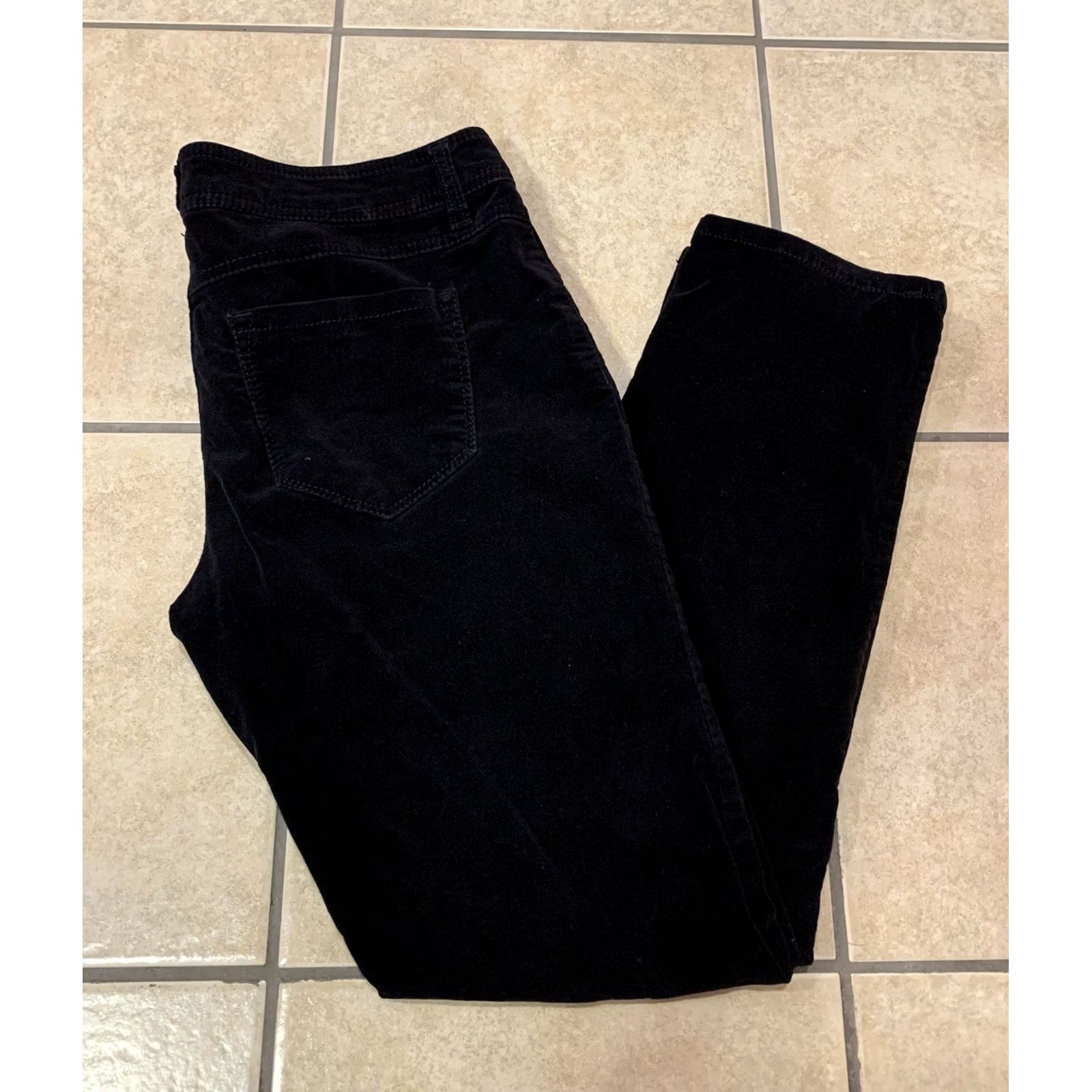 Velour Nike Women's Pants Tyte TY2734 Black Velour Straight 13 Inseam 29" Regular Stretch Pockets Slimming Casual Workwear Jeans-Trousers Size 34" / US 12 / IT 48 - 2 Thumbnail