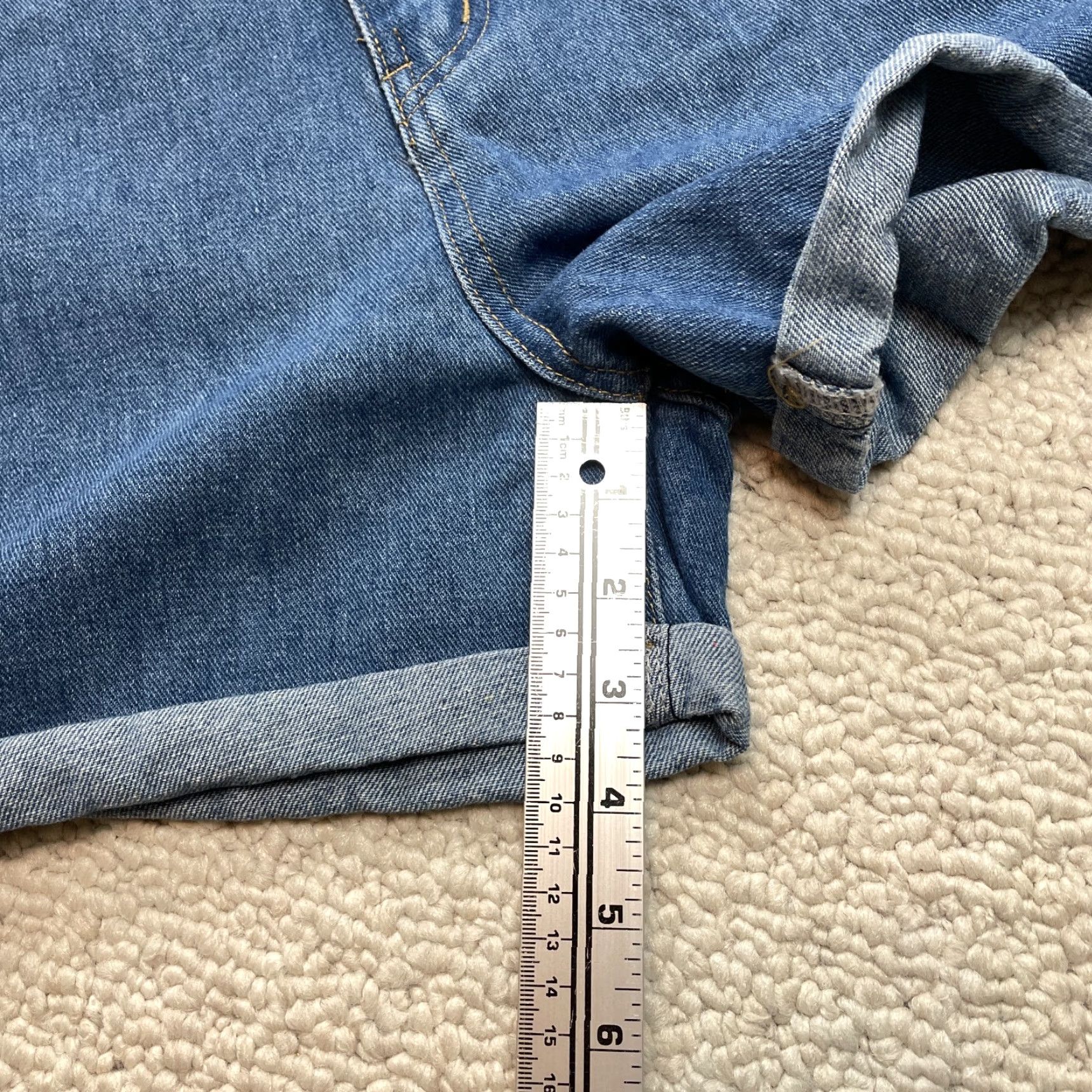 Boohoo VINTAGE Boohoo Denim Shorts Womens 6 Blue Jeans, Denim, Mom, High Rise, Solid, Casual Size 28" / US 6 / IT 42 - 2 Thumbnail