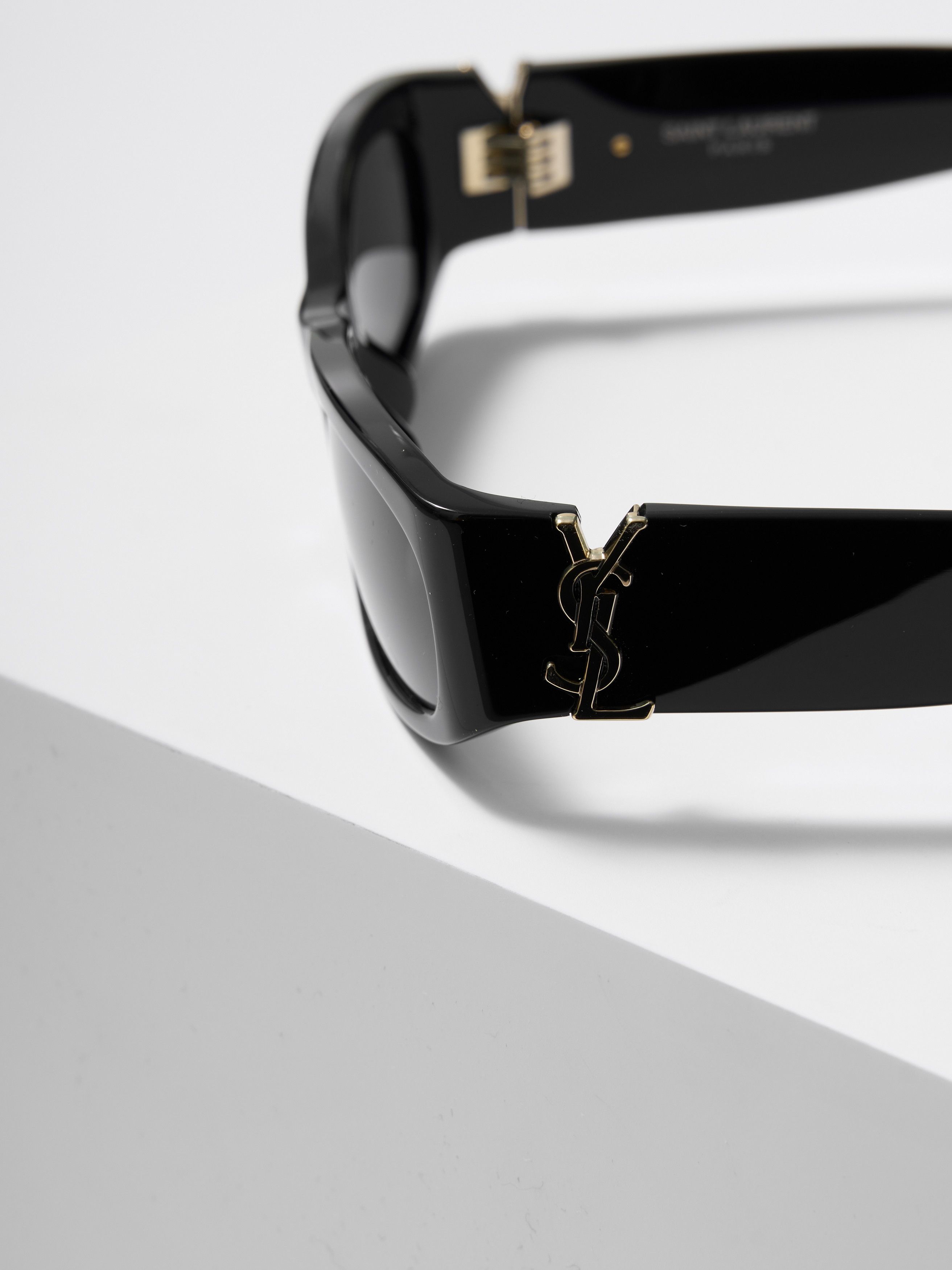 Saint Laurent Paris SAINT LAURENT SL M152 001 SUNGLASSES Size ONE SIZE - 6 Thumbnail