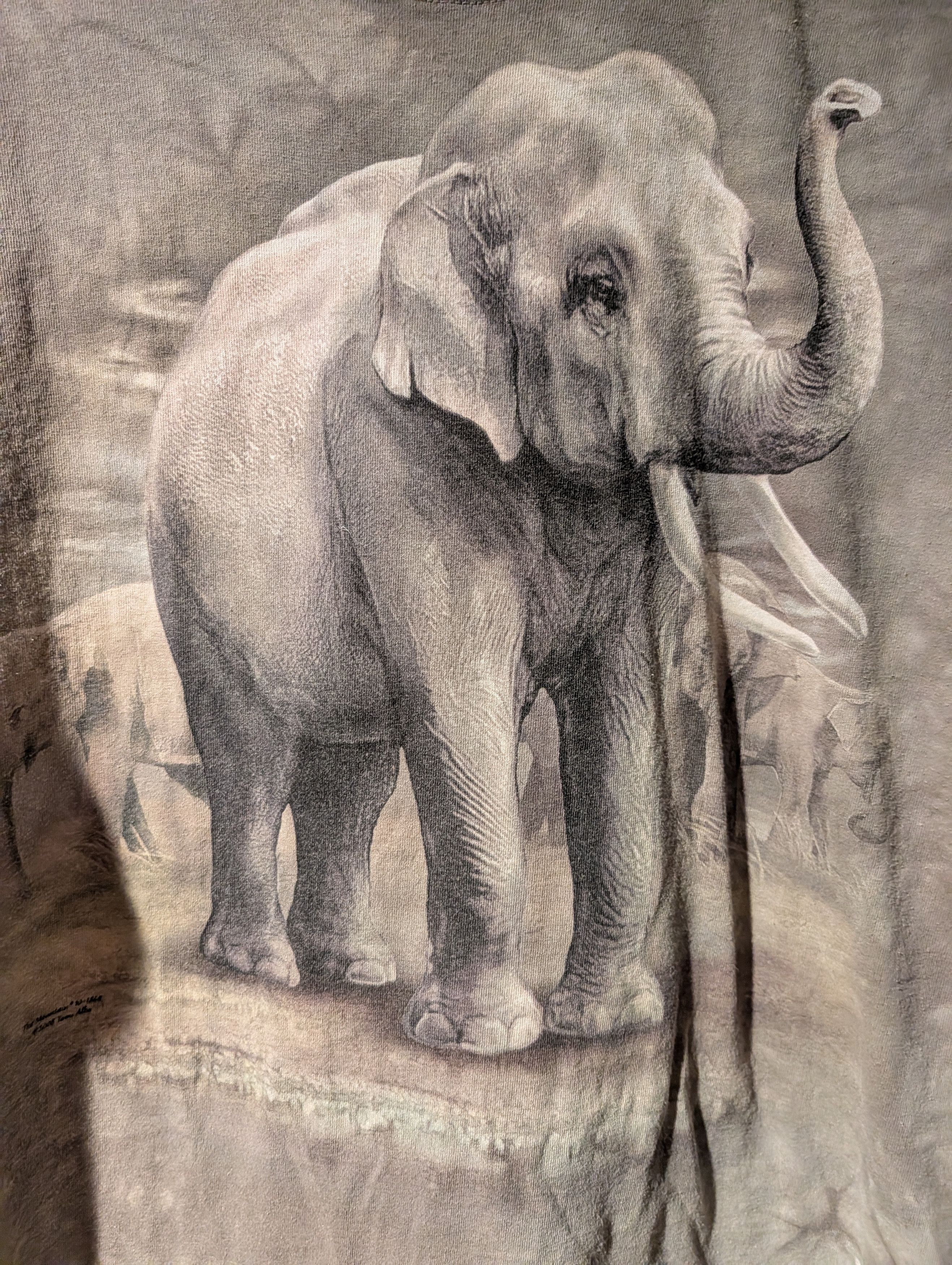 The Mountain The Mountain Elephant T-Shirt Animal Nature Art Graphic 2008 Size US XXL / EU 58 / 5 - 2 Thumbnail