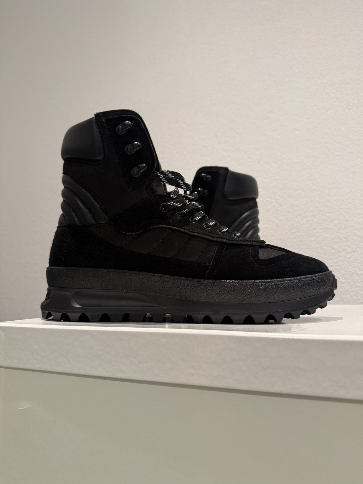 Maison Margiela RARE Maison Margiela Climber Boots Size US 11 / EU 44 - 2 Thumbnail