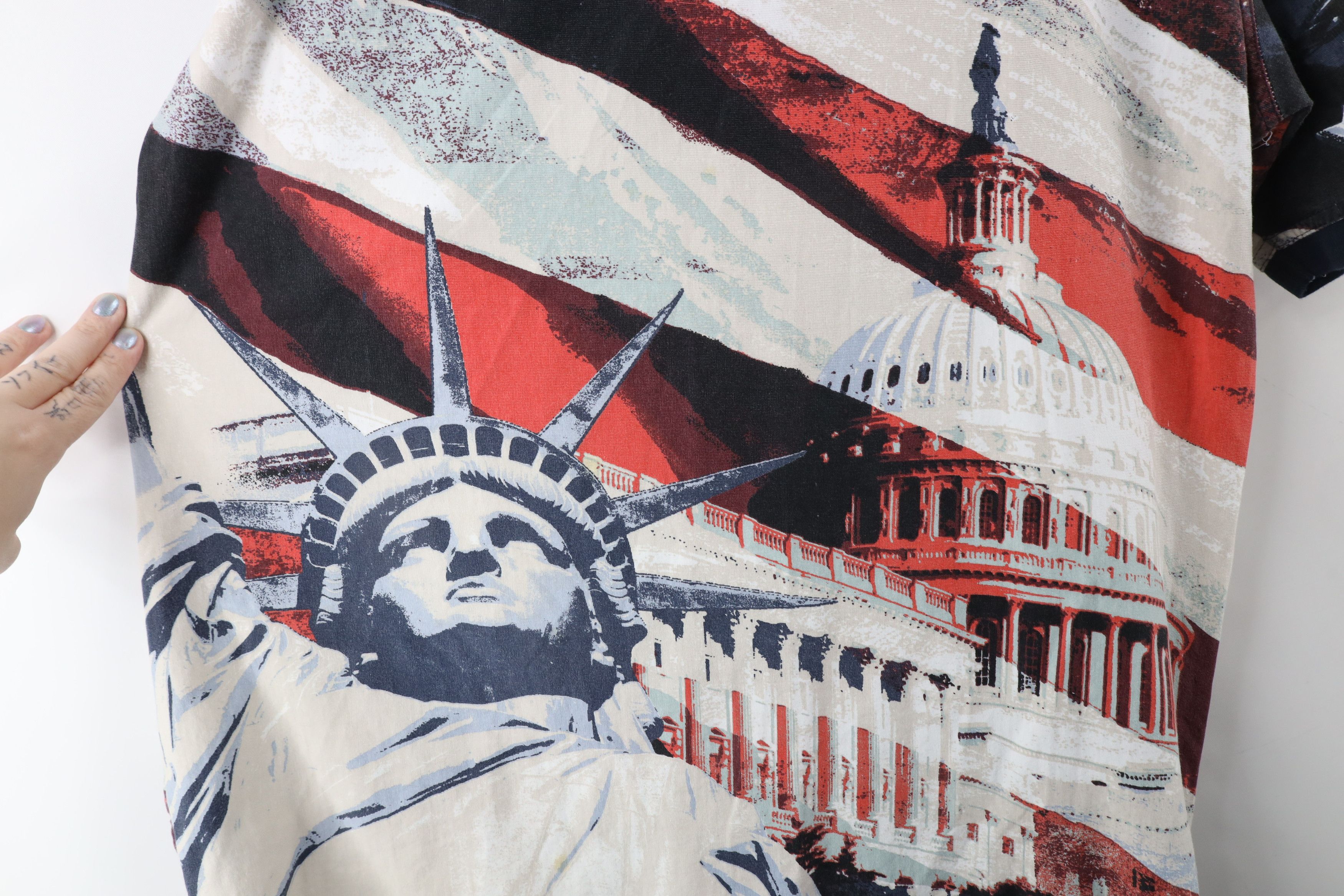Vintage Vintage 90s Streetwear Statue of Liberty All Over Print Polo Size US L / EU 52-54 / 3 - 4 Thumbnail