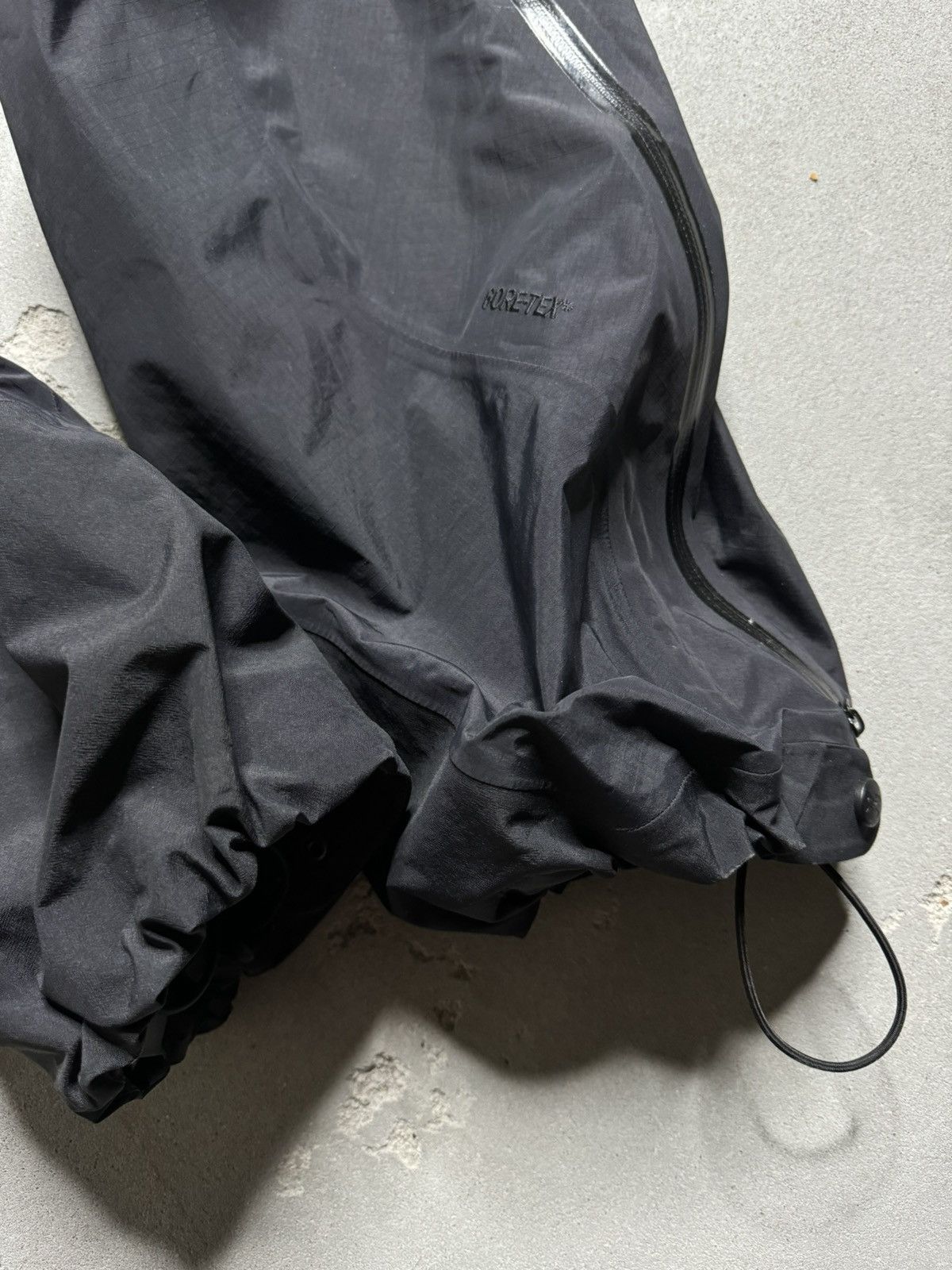 Arc'teryx × Goretex Arc’teryx Beta SL GORE-TEX Waterproof Pants (2013) Size US 31 - 4 Thumbnail