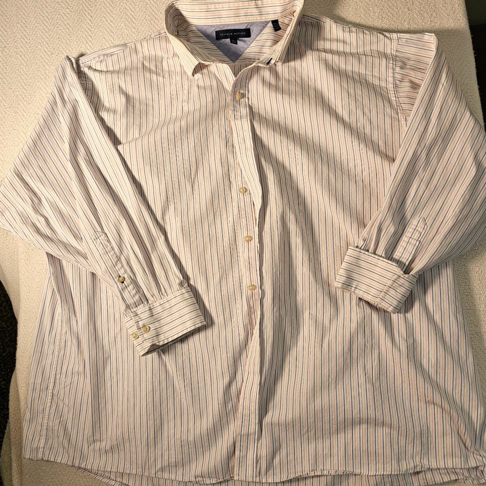 Tommy Hilfiger VINTAGE Tommy Hilfiger Men Button Down Shirt Long Sleeve Cotton White Striped Size 4XL Size US XXL / EU 58 / 5 - 2 Thumbnail