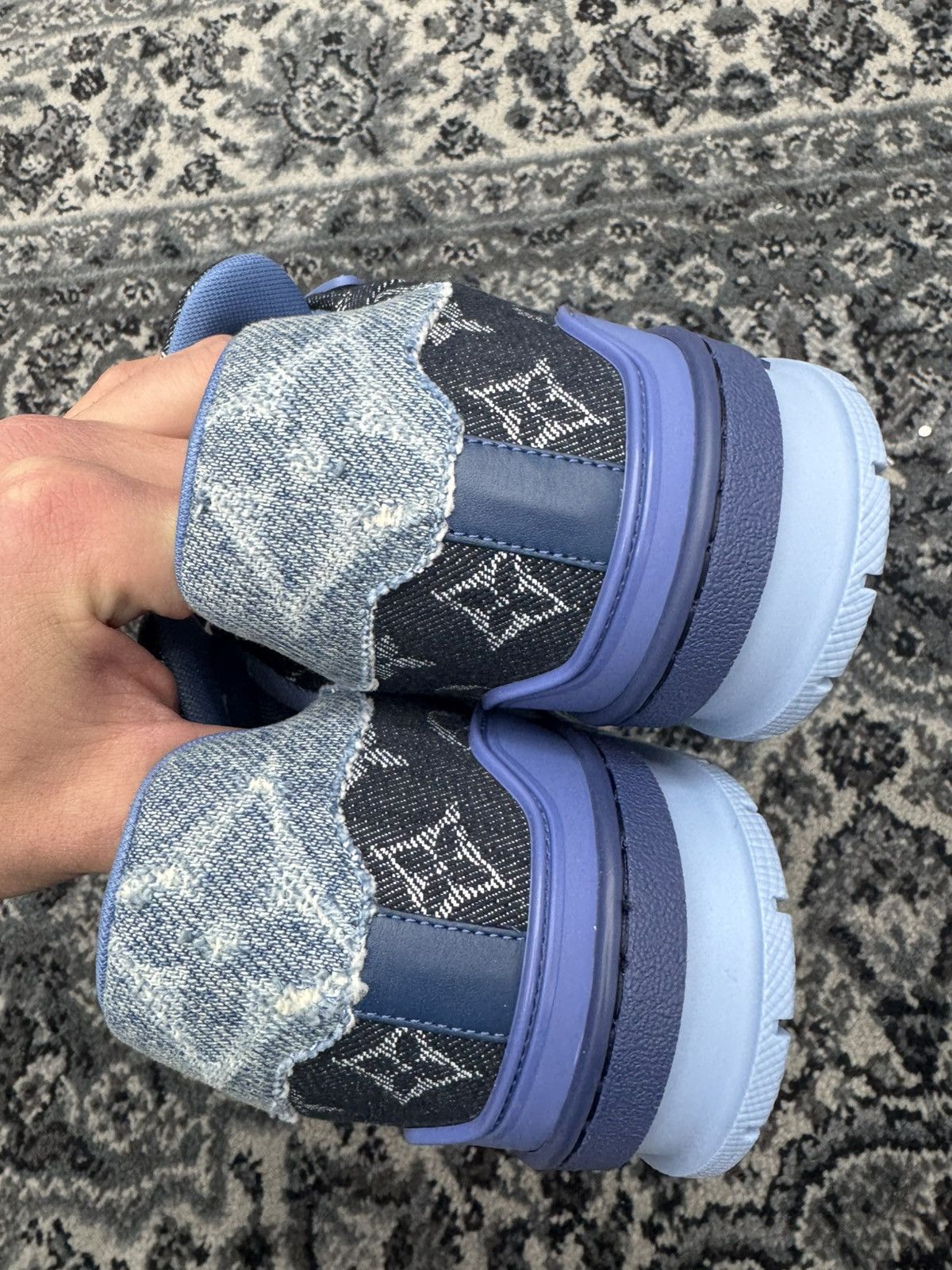 Louis Vuitton Louis Vuitton denim trainers Size US 9 / EU 42 - 9 Thumbnail