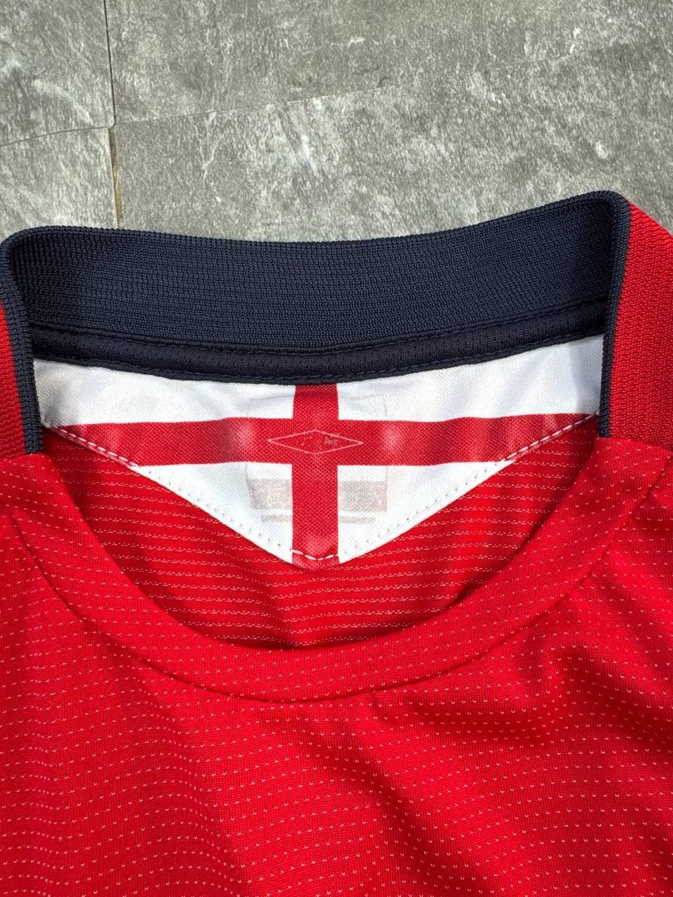 Umbro Umbro England 2004 2006 Away Shirt Football Jersey Size XL Size US XL / EU 56 / 4 - 6 Thumbnail