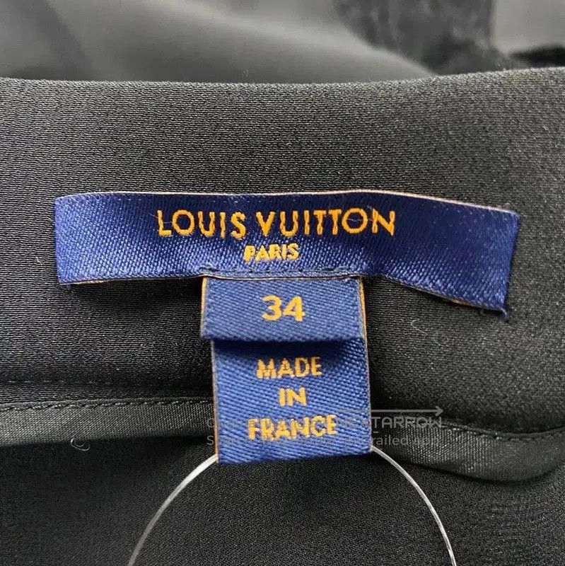 Louis Vuitton Louis Vuitton Black Silk Midi Skirt . Size 23" - 4 Thumbnail