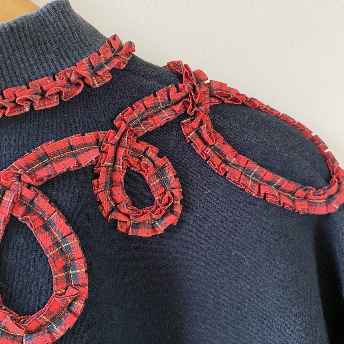 Kenzo KENZO Black Top with Red Loop Embroidery Size M / US 6-8 / IT 42-44 - 12 Thumbnail