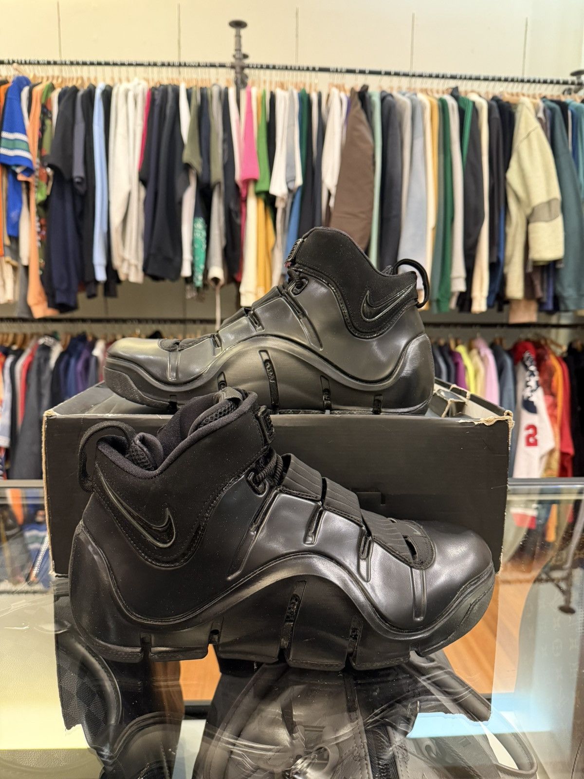 Nike Nike Lebron 4 'Black Anthracite (2023) Size US 10 / EU 43 - 1 Thumbnail