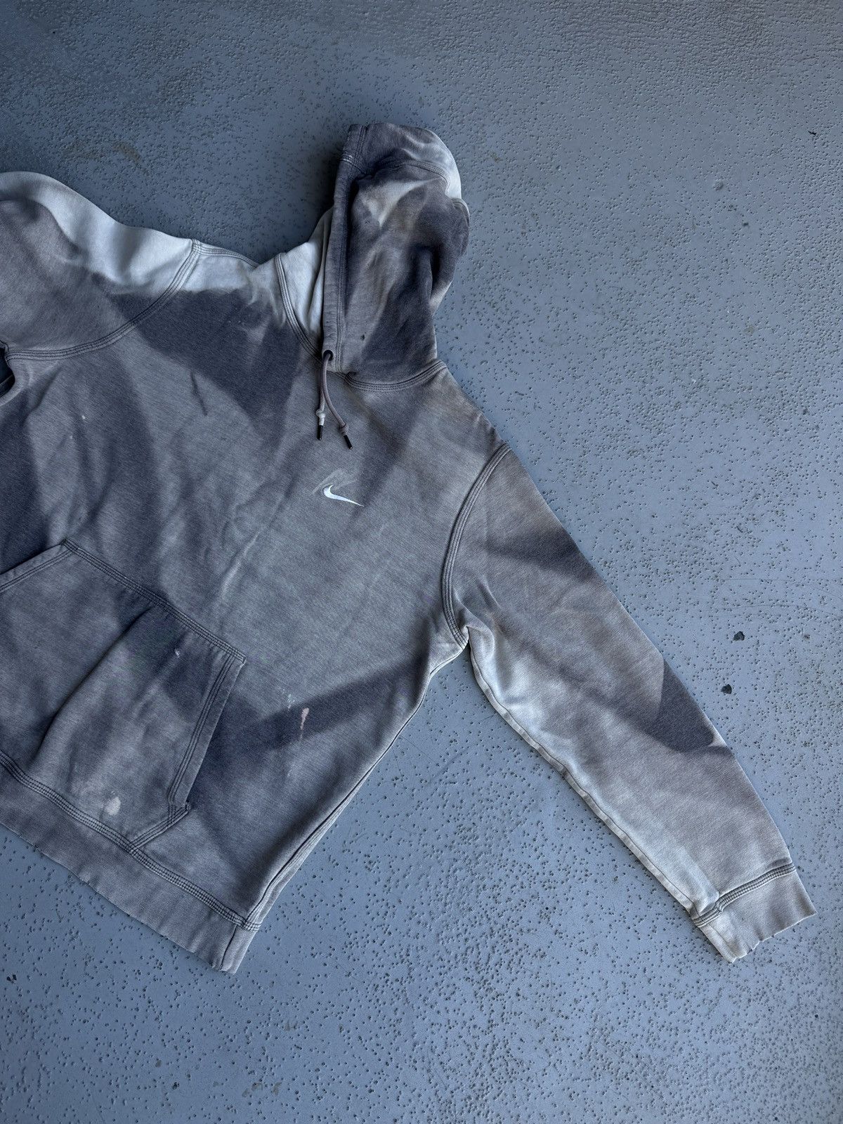 Nike Thrashed Sun Faded Nike Hoodie Distressed Erd grunge y2k tag Size US XL / EU 56 / 4 - 5 Thumbnail