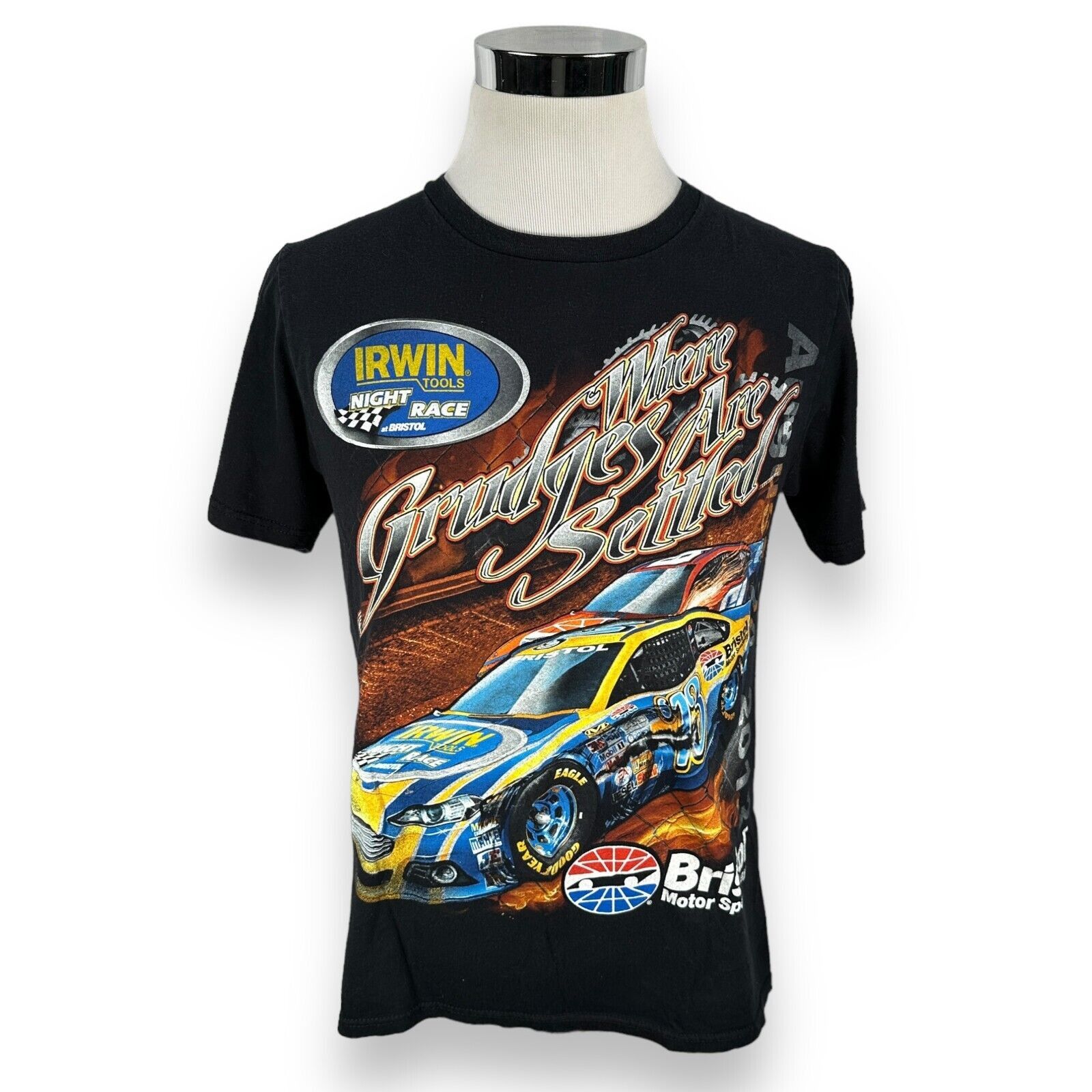 Chase Authentics Chase Authentics Bristol Fight Finish NASCAR T-Shirt Mens M Size US M / EU 48-50 / 2 - 1 Thumbnail