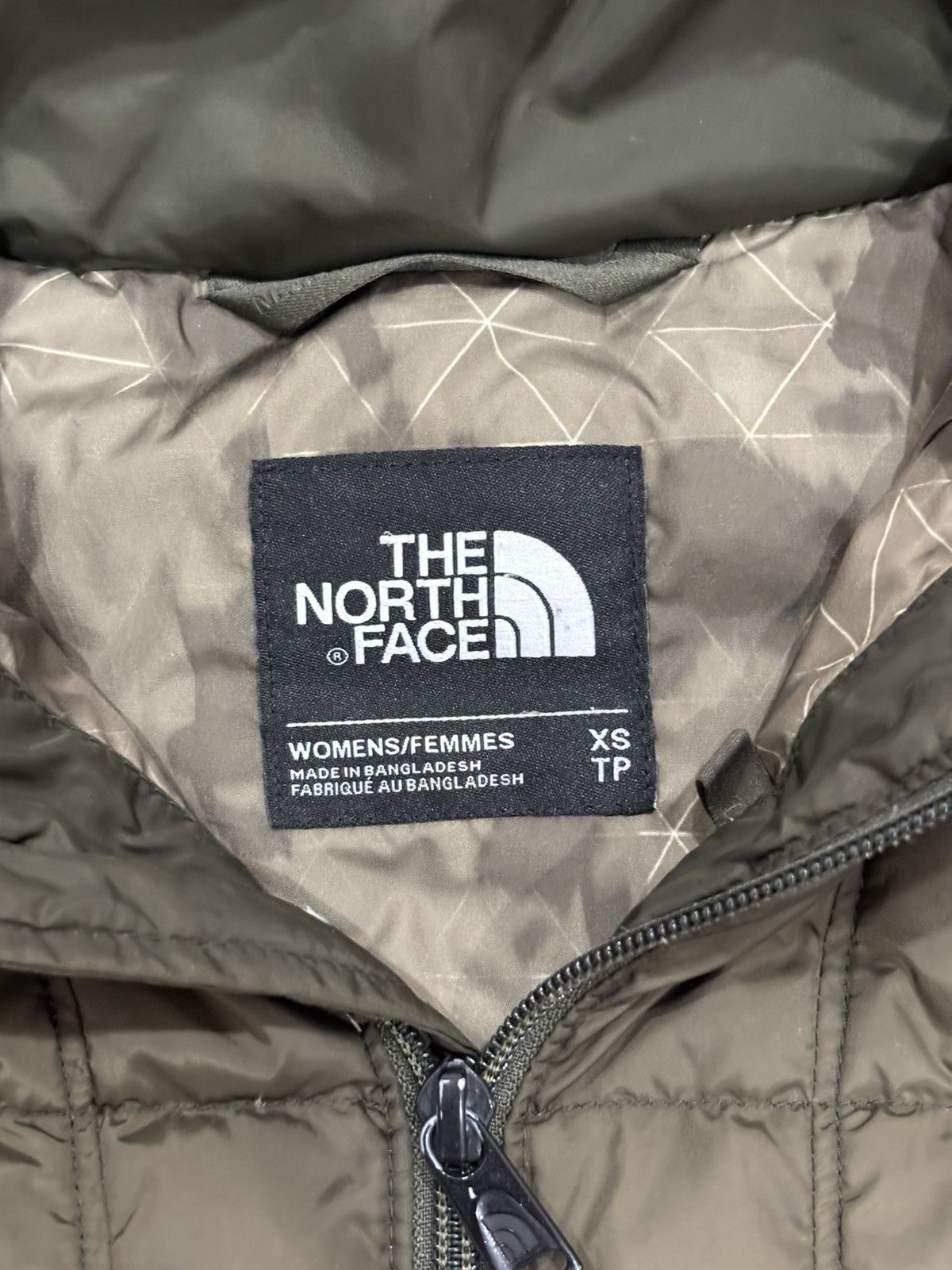 The North Face NorthFace Womens 550 Puffer Jacket Size XS / US 0-2 / IT 36-38 - 3 Thumbnail