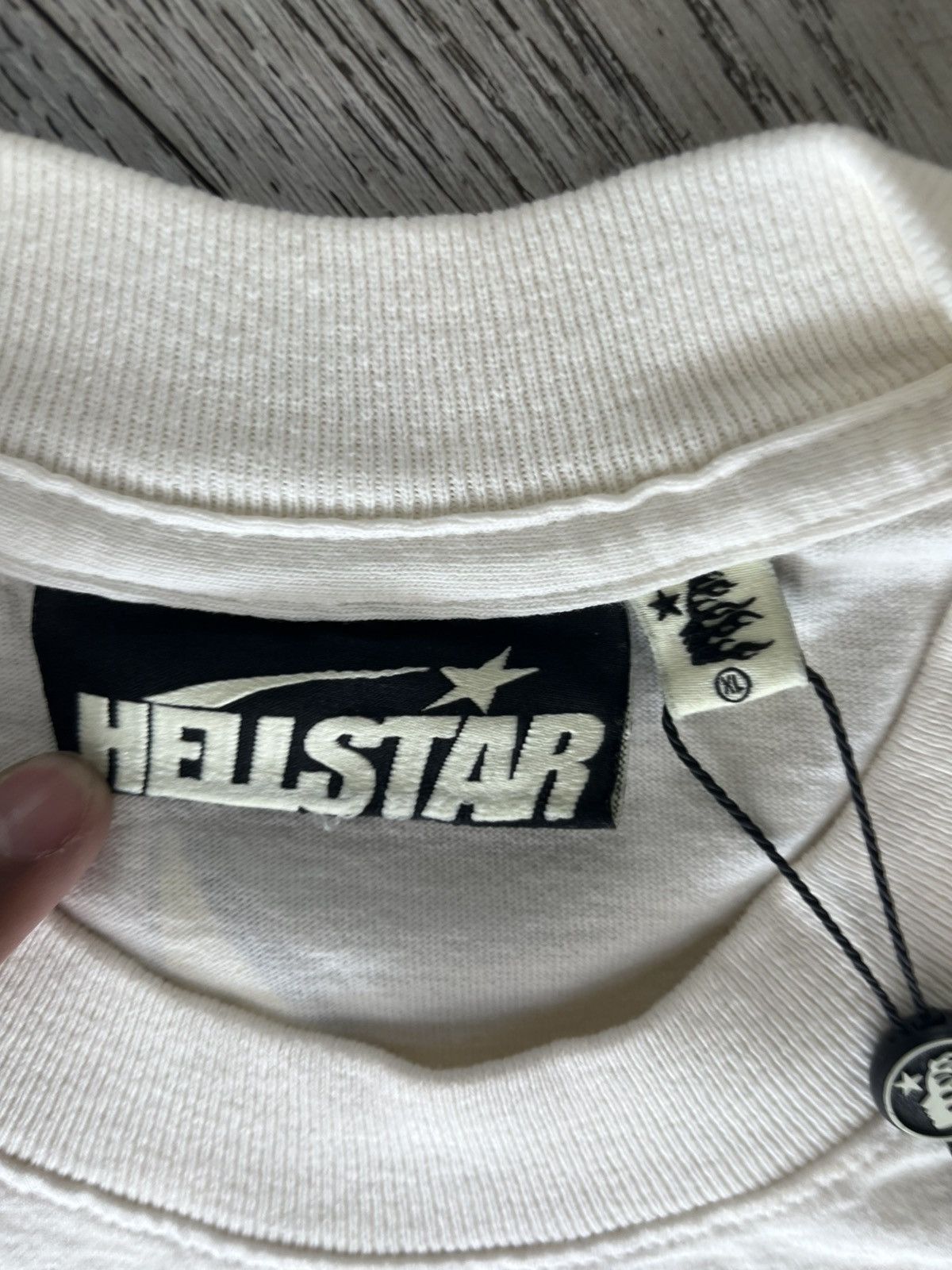 HELLSTAR Hellstar “Breaking News” tee (white) Size US XL / EU 56 / 4 - 3 Thumbnail