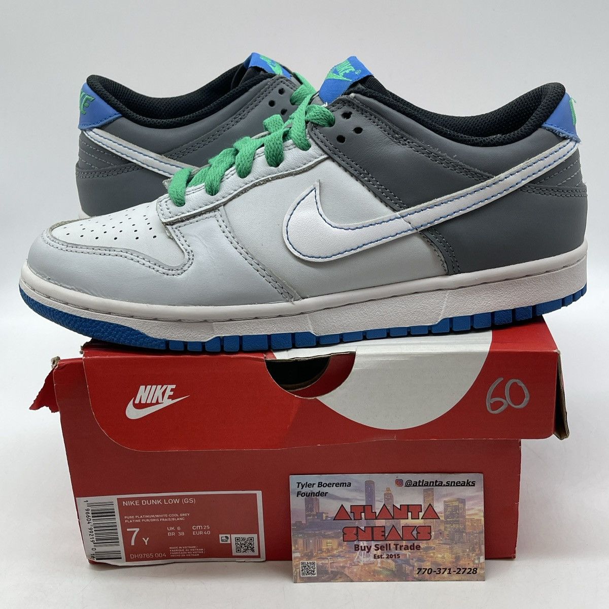 Nike Dunk low gs pure platinum photo blue Size US 7 / EU 40 - 1 Thumbnail