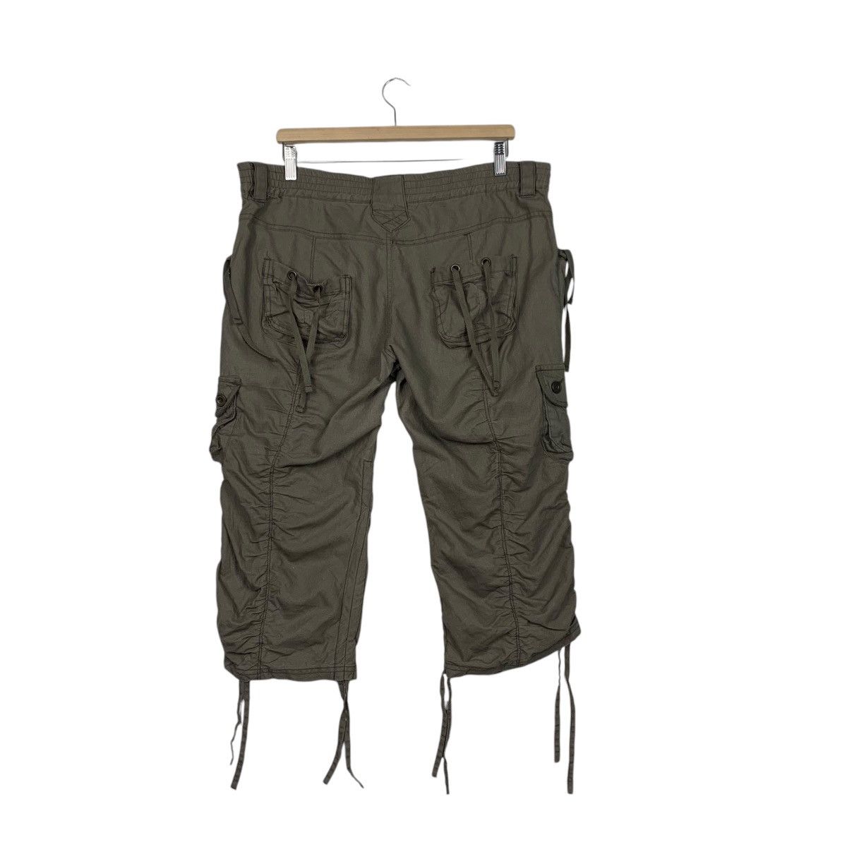 Japanese Brand Bondage 3 Quarters Cargo Pant #2028-C88 Size 36" / US 14 / IT 50 - 8 Thumbnail