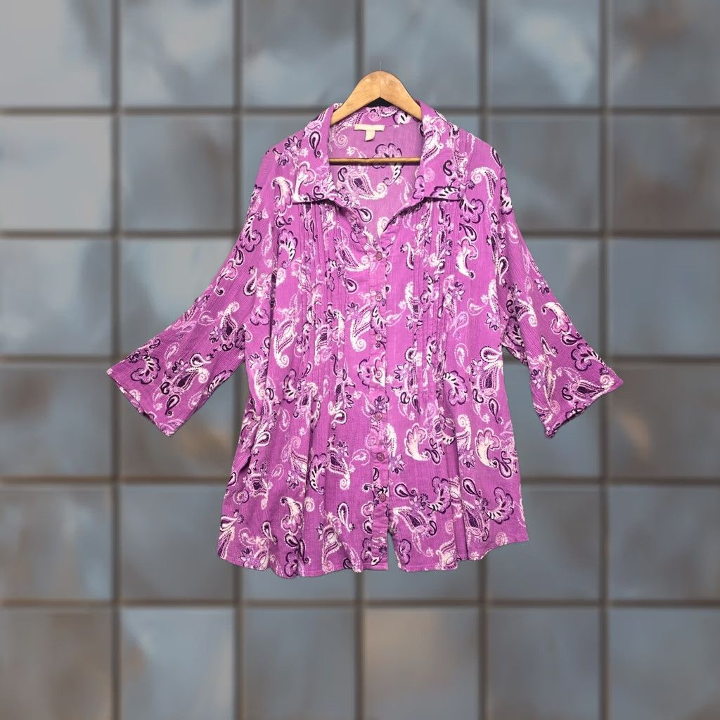 Vintage Woman Within Top Womens 3X Purple Paisley Button Front V Neck Stretch Shirt Females Size XXL / US 16-18 / IT 52-54 - 1 Thumbnail