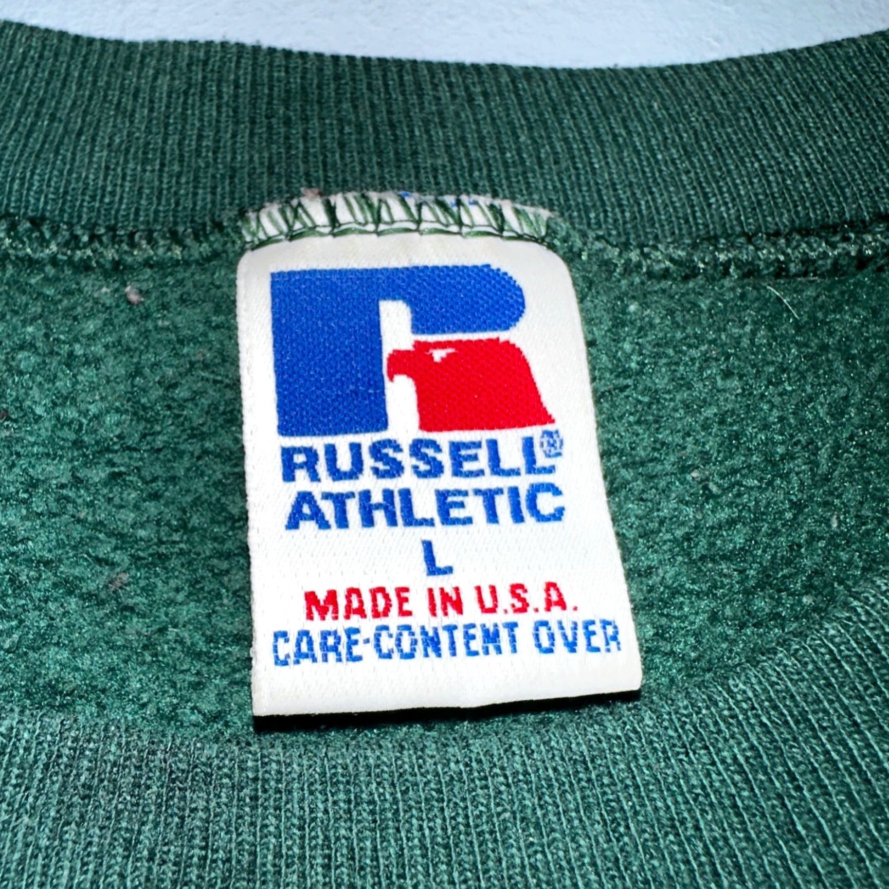 Russell Athletic VINTAGE Russell Athletic Sweatshirt Crewneck Green L 90s Logo Mens Pullover All Seasons Size US L / EU 52-54 / 3 - 3 Thumbnail
